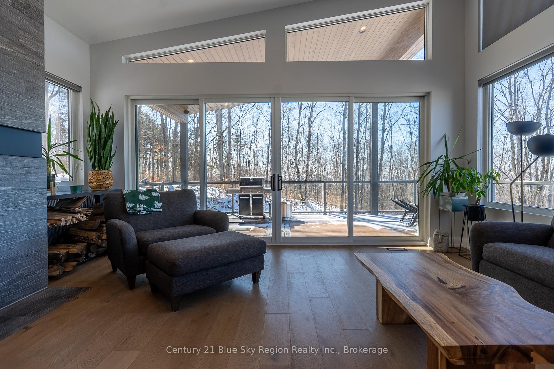 Photo 34 of 460 Surrey Drive, North Bay, Airport — HOMEH