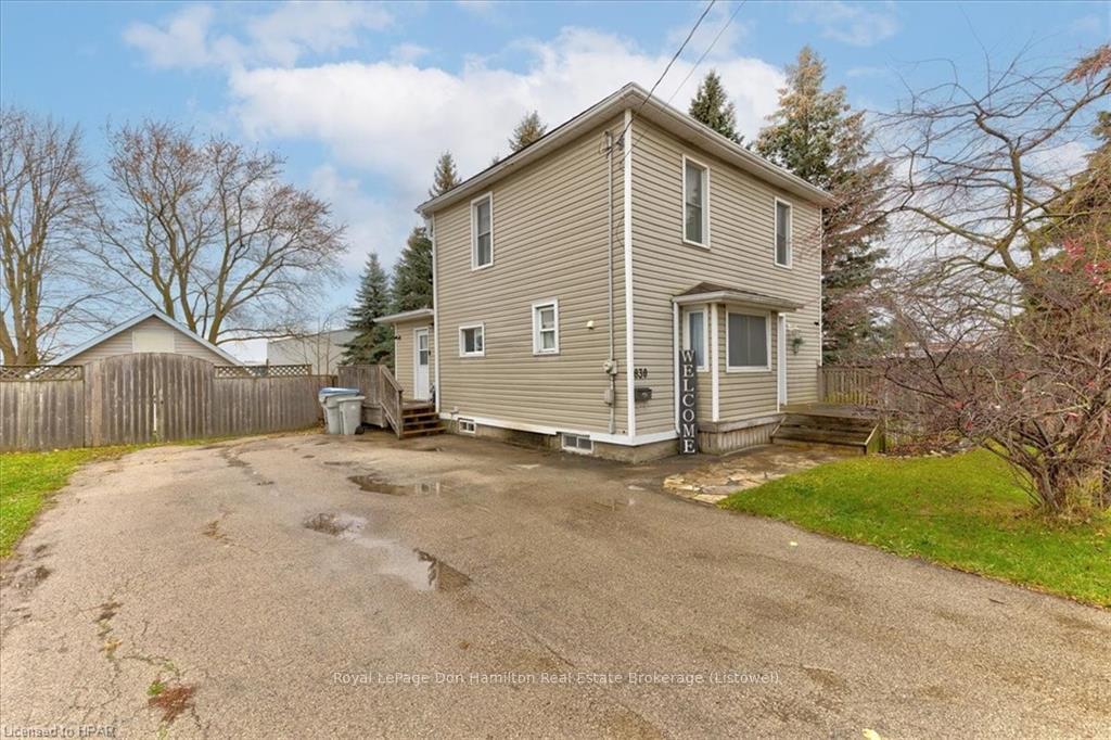 Photo 2 of 830 Elma Street W, North Perth, Listowel — HOMEH