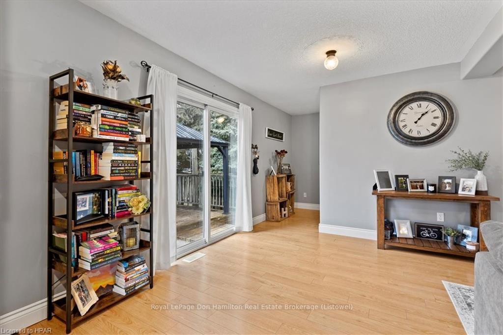 Photo 8 of 830 Elma Street W, North Perth, Listowel — HOMEH