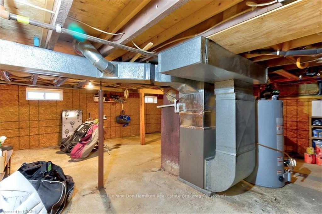 Photo 33 of 830 Elma Street W, North Perth, Listowel — HOMEH