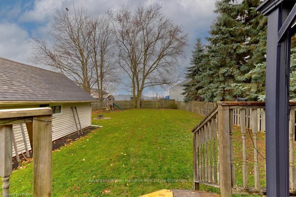 Photo 36 of 830 Elma Street W, North Perth, Listowel — HOMEH