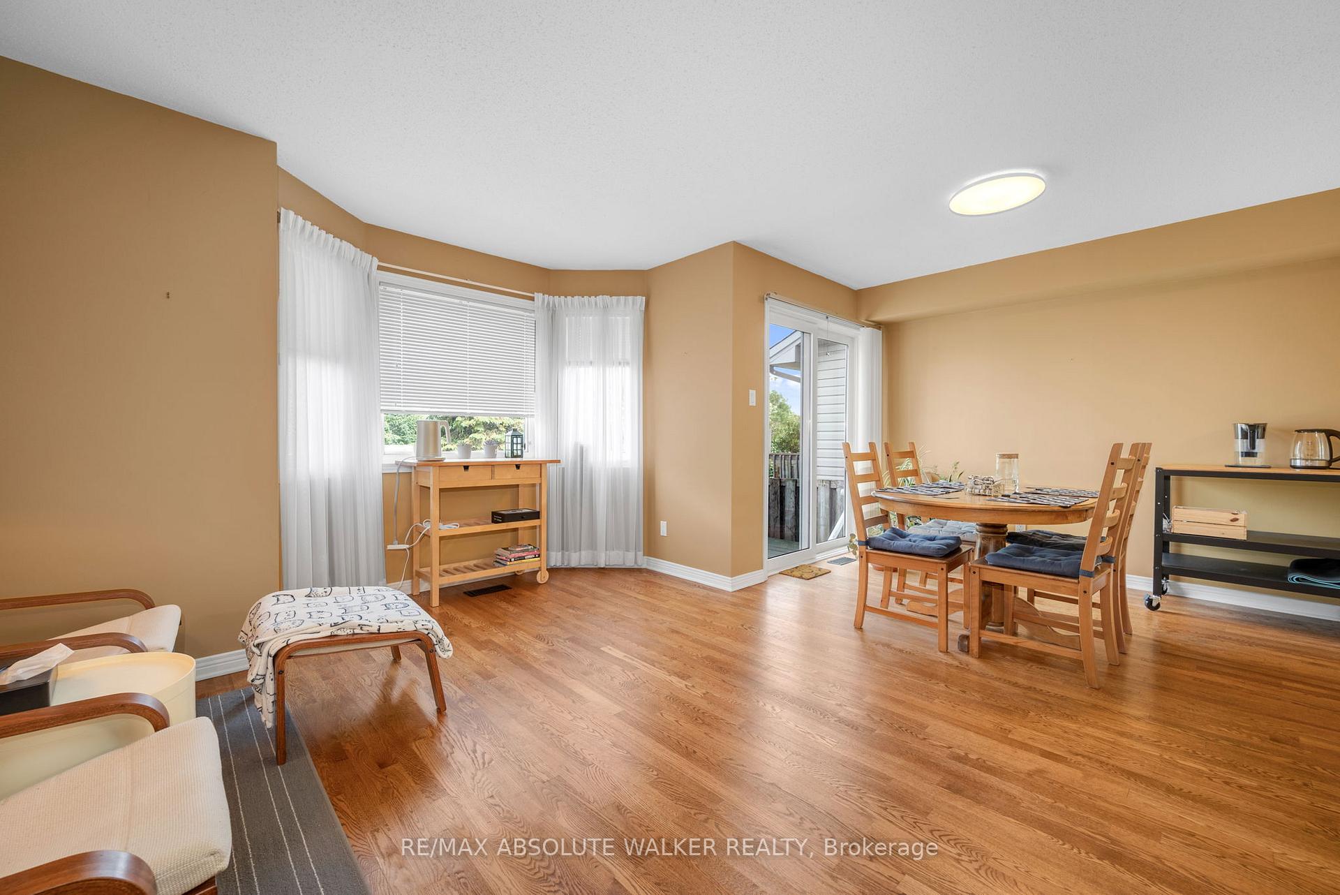 Photo 6 of 1183 Lichen Avenue, Ottawa, Avalon East — HOMEH