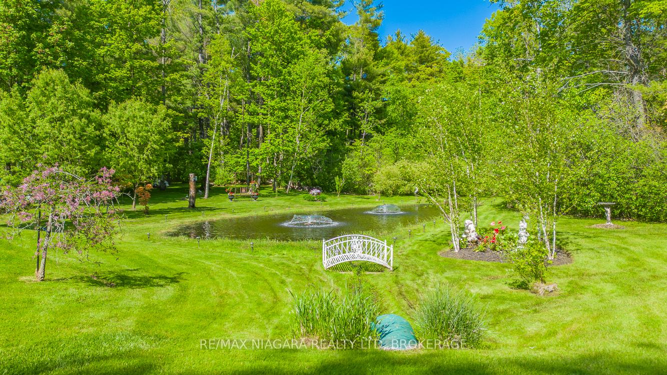 Photo 6 of 1021 Staines Street, Pelham, Fonthill — HOMEH