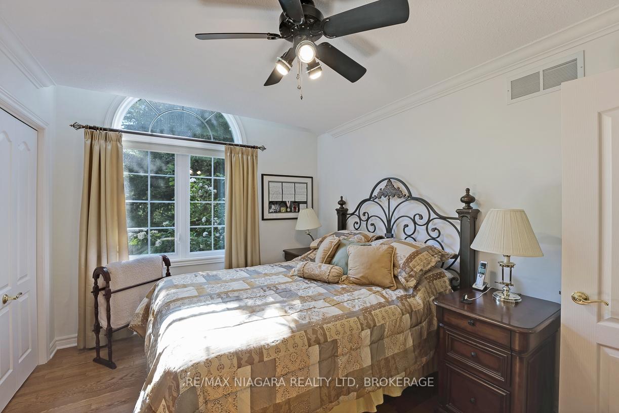 Photo 34 of 1021 Staines Street, Pelham, Fonthill — HOMEH