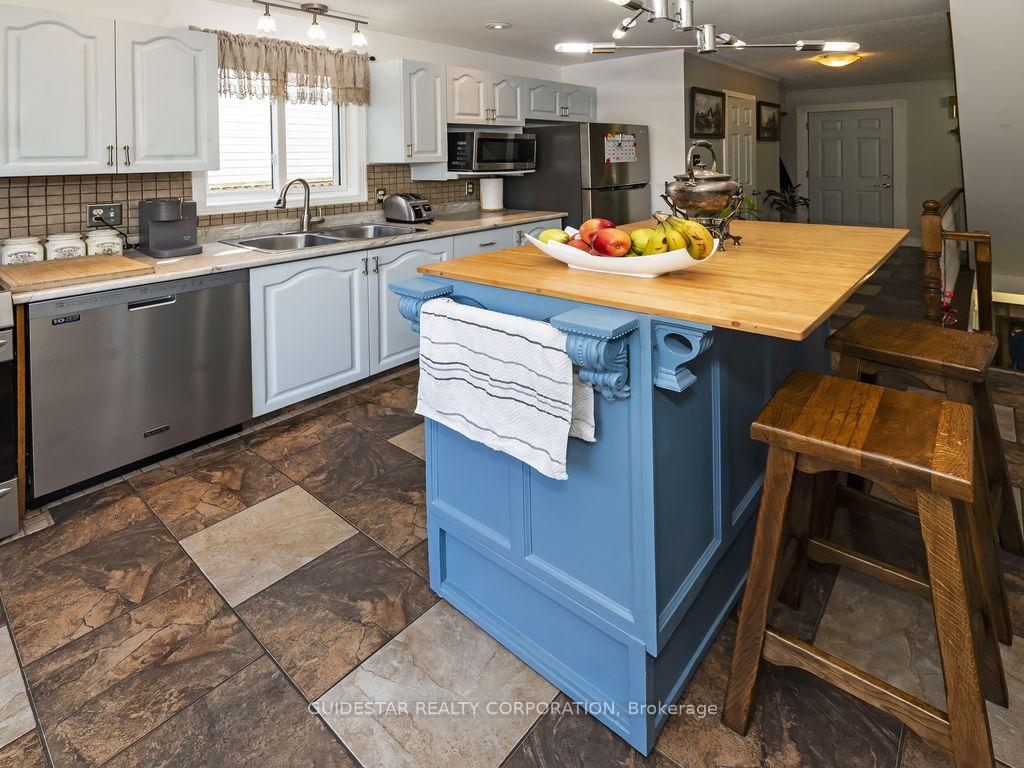Photo 12 of 1639 Toulouse Crescent, Ottawa, Orleans/Sunridge — HOMEH
