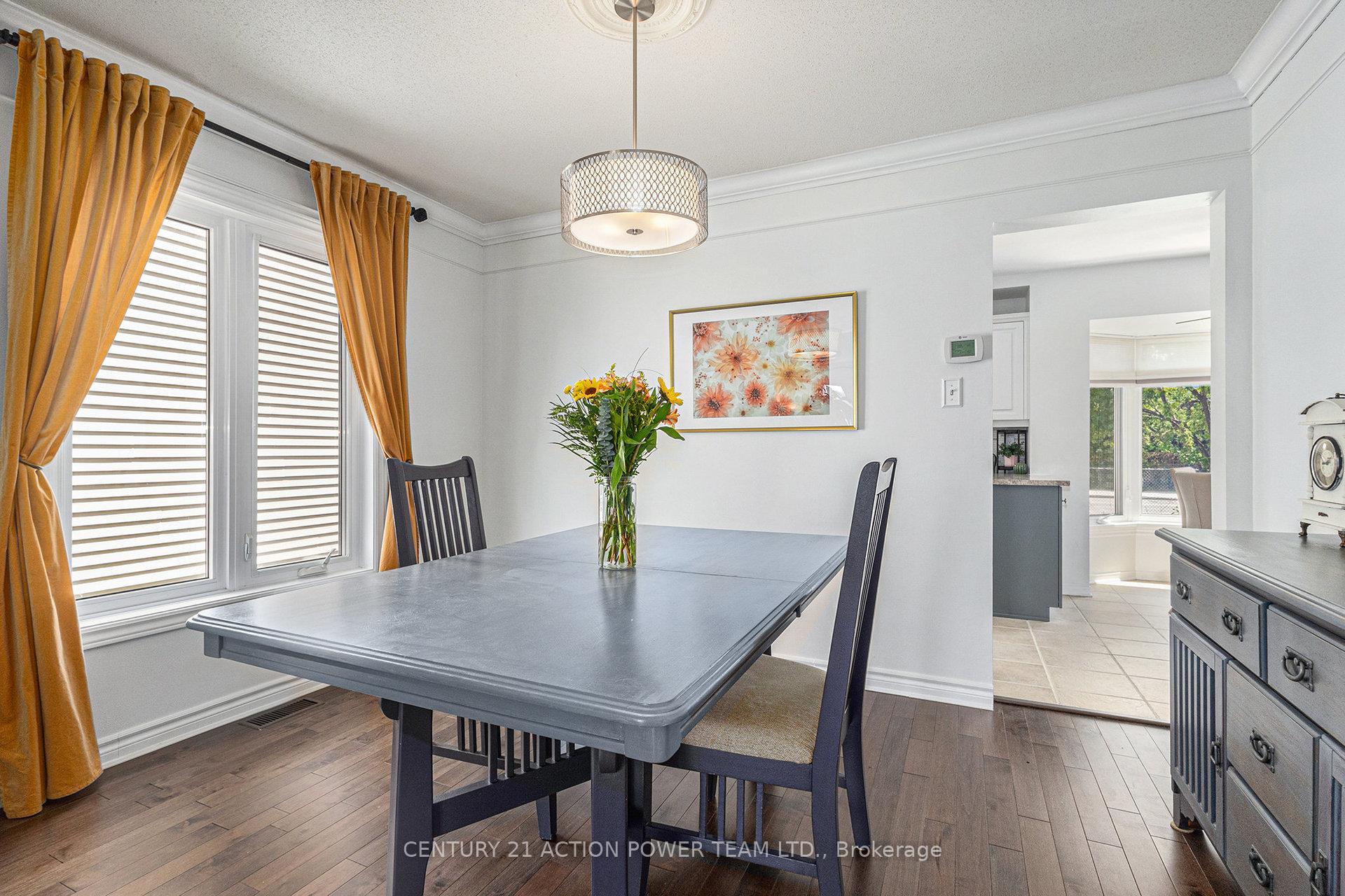 Photo 7 of 614 Chenier Way, Ottawa, Fallingbrook/Pineridge — HOMEH
