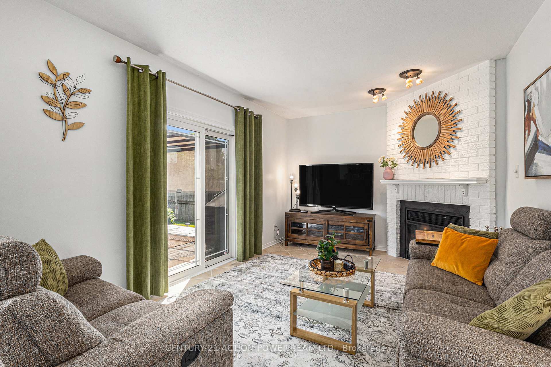 Photo 16 of 614 Chenier Way, Ottawa, Fallingbrook/Pineridge — HOMEH
