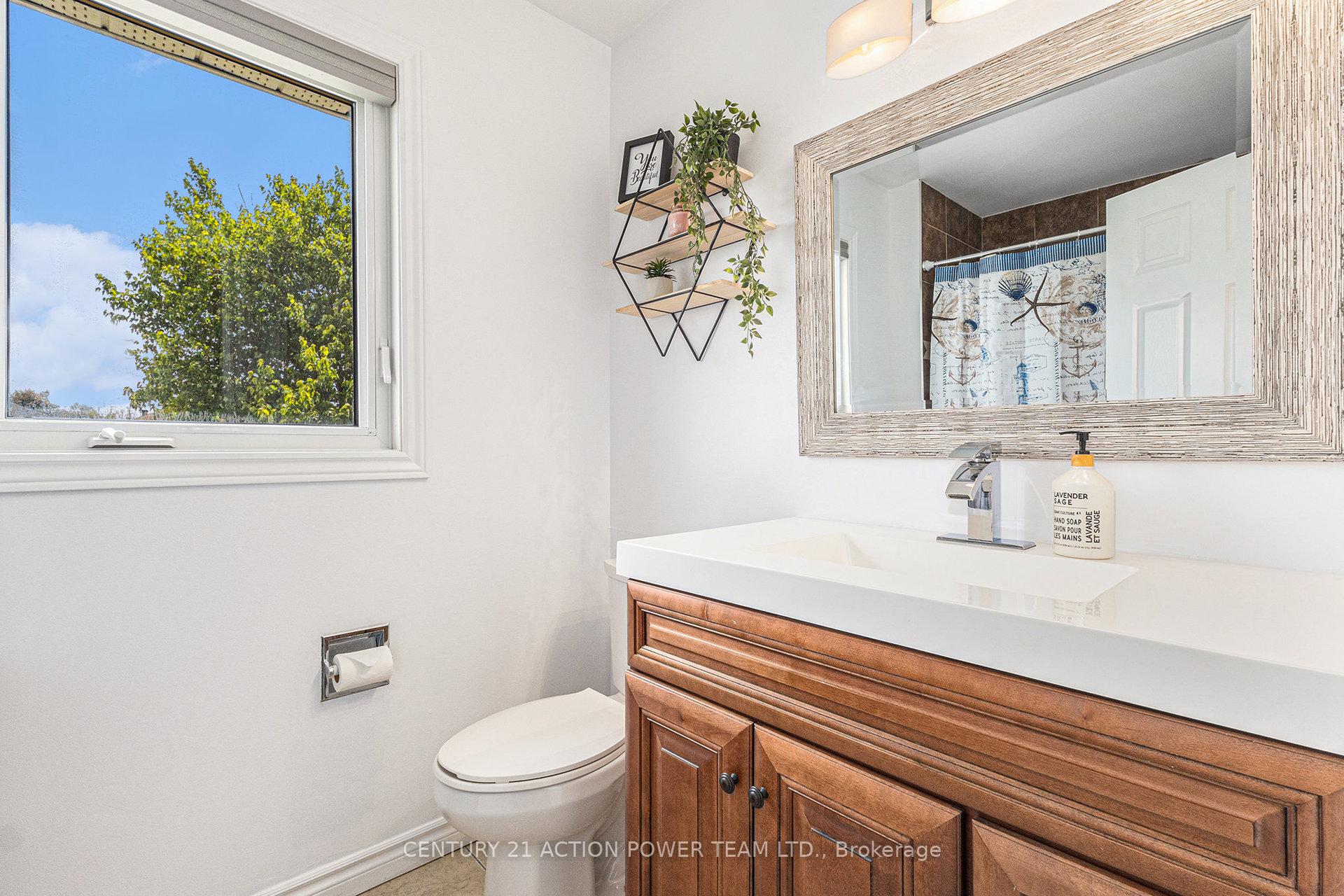 Photo 27 of 614 Chenier Way, Ottawa, Fallingbrook/Pineridge — HOMEH