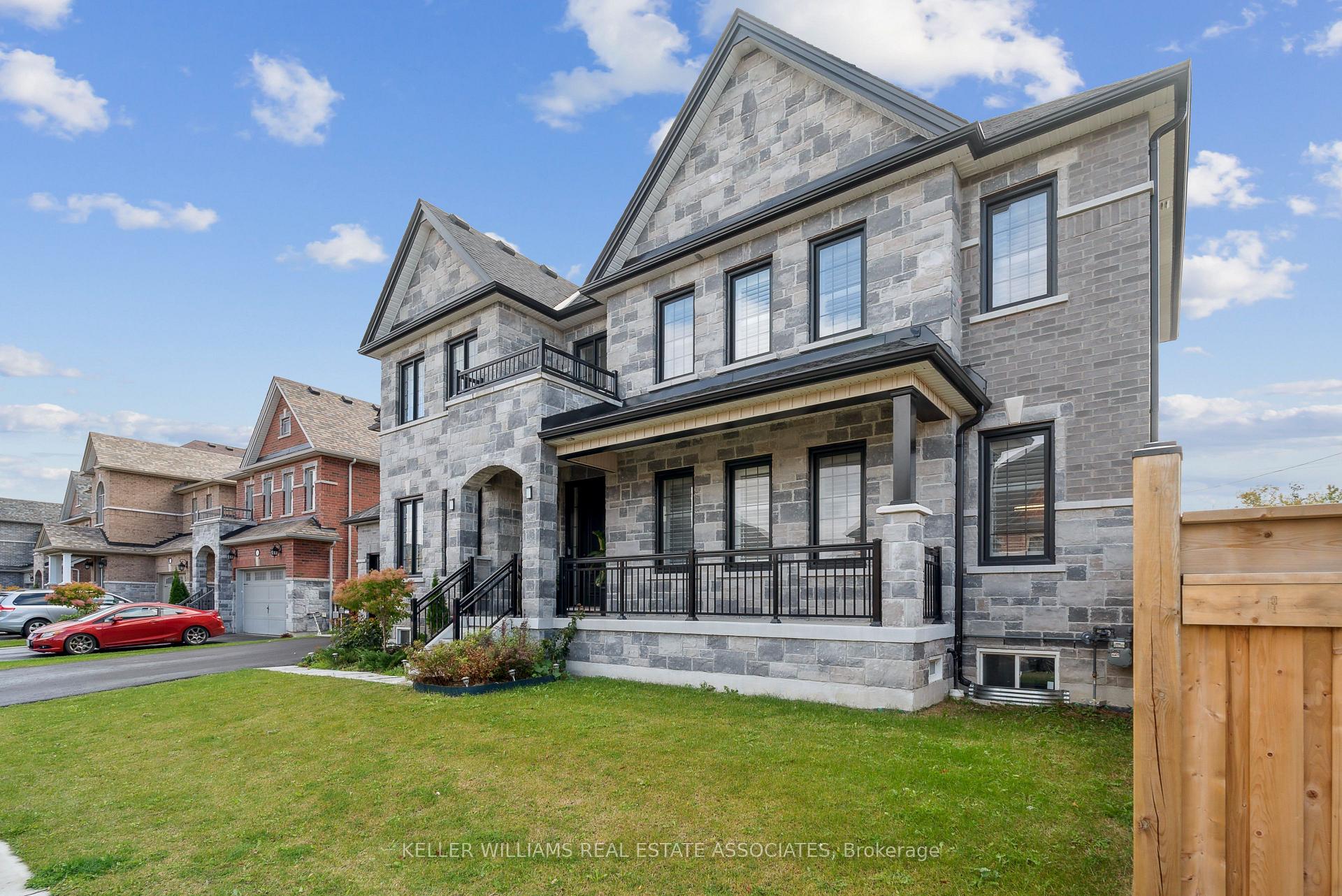 Photo 2 of 77 Walker Boulevard, New Tecumseth, Alliston — HOMEH