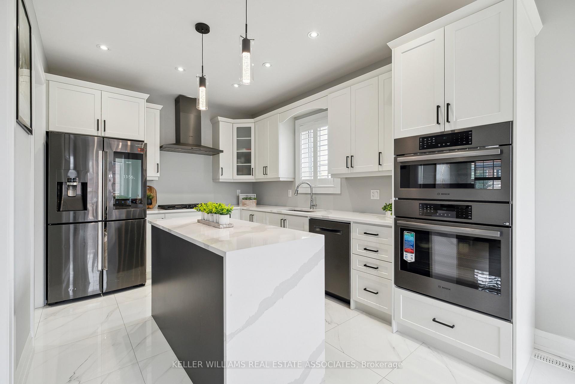 Photo 14 of 77 Walker Boulevard, New Tecumseth, Alliston — HOMEH