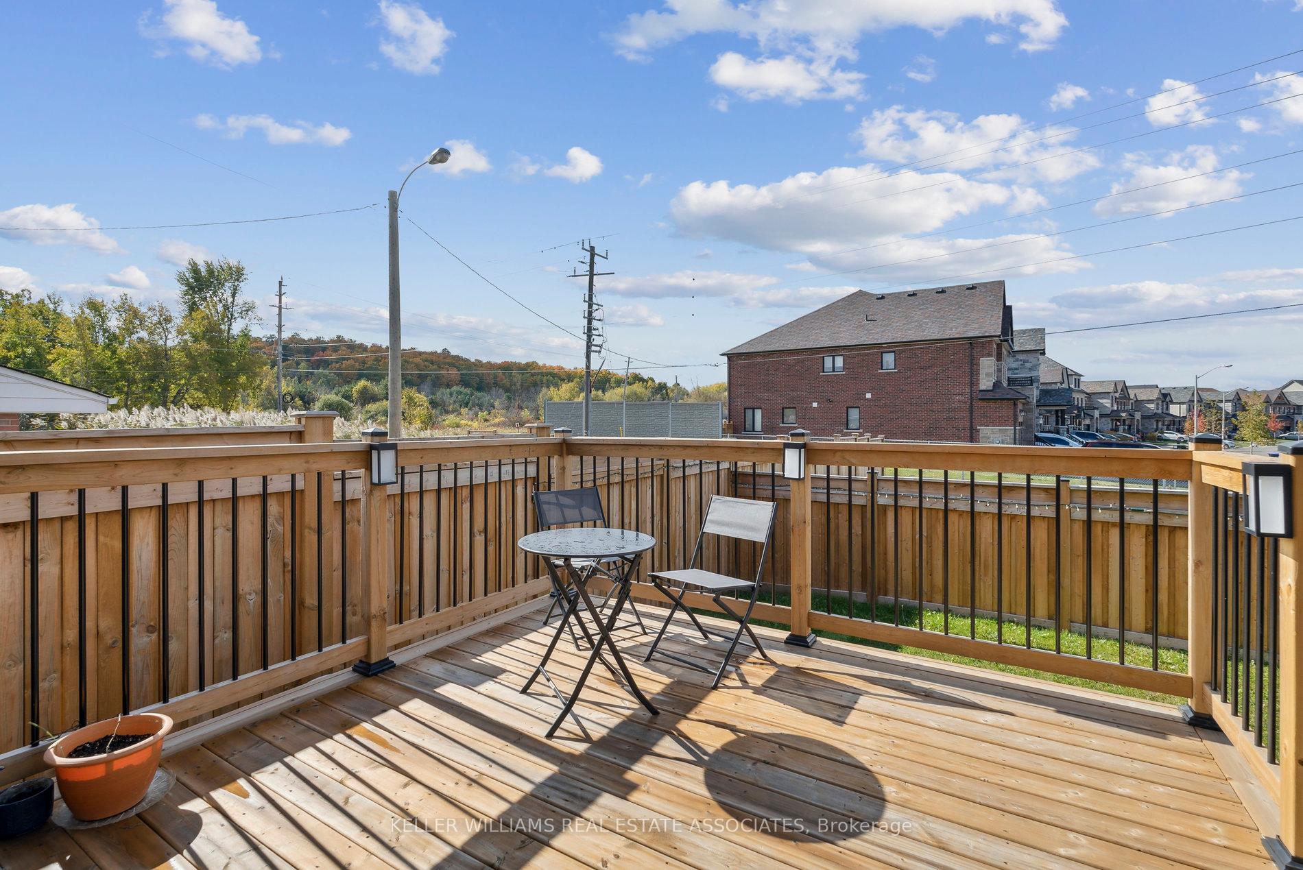 Photo 39 of 77 Walker Boulevard, New Tecumseth, Alliston — HOMEH