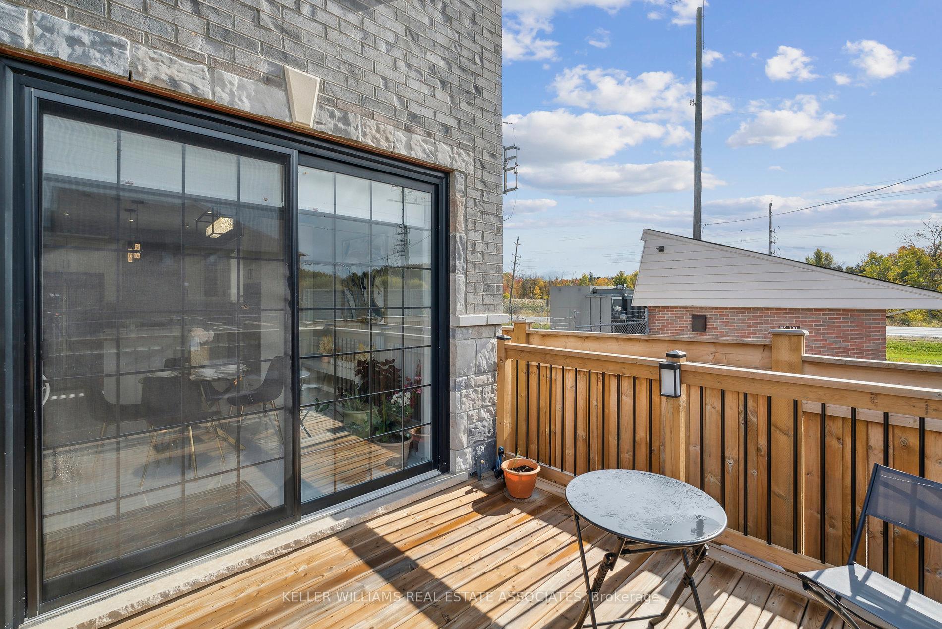 Photo 40 of 77 Walker Boulevard, New Tecumseth, Alliston — HOMEH