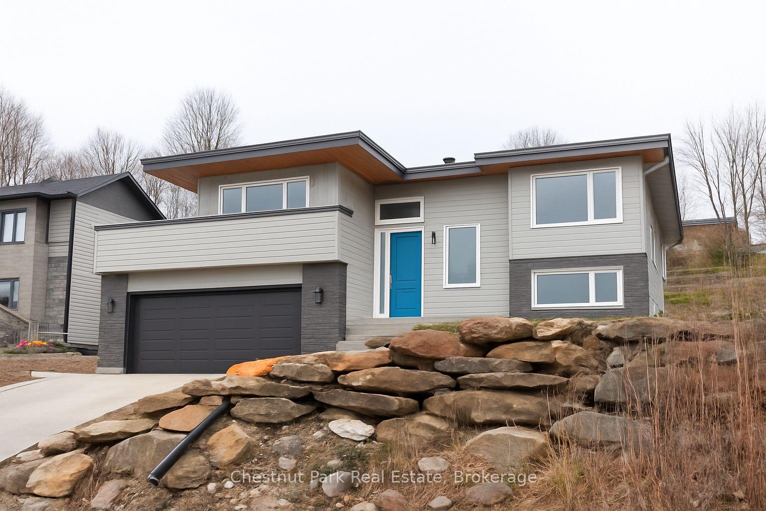 Photo 14 of 452 Surrey Drive, North Bay, Airport — HOMEH