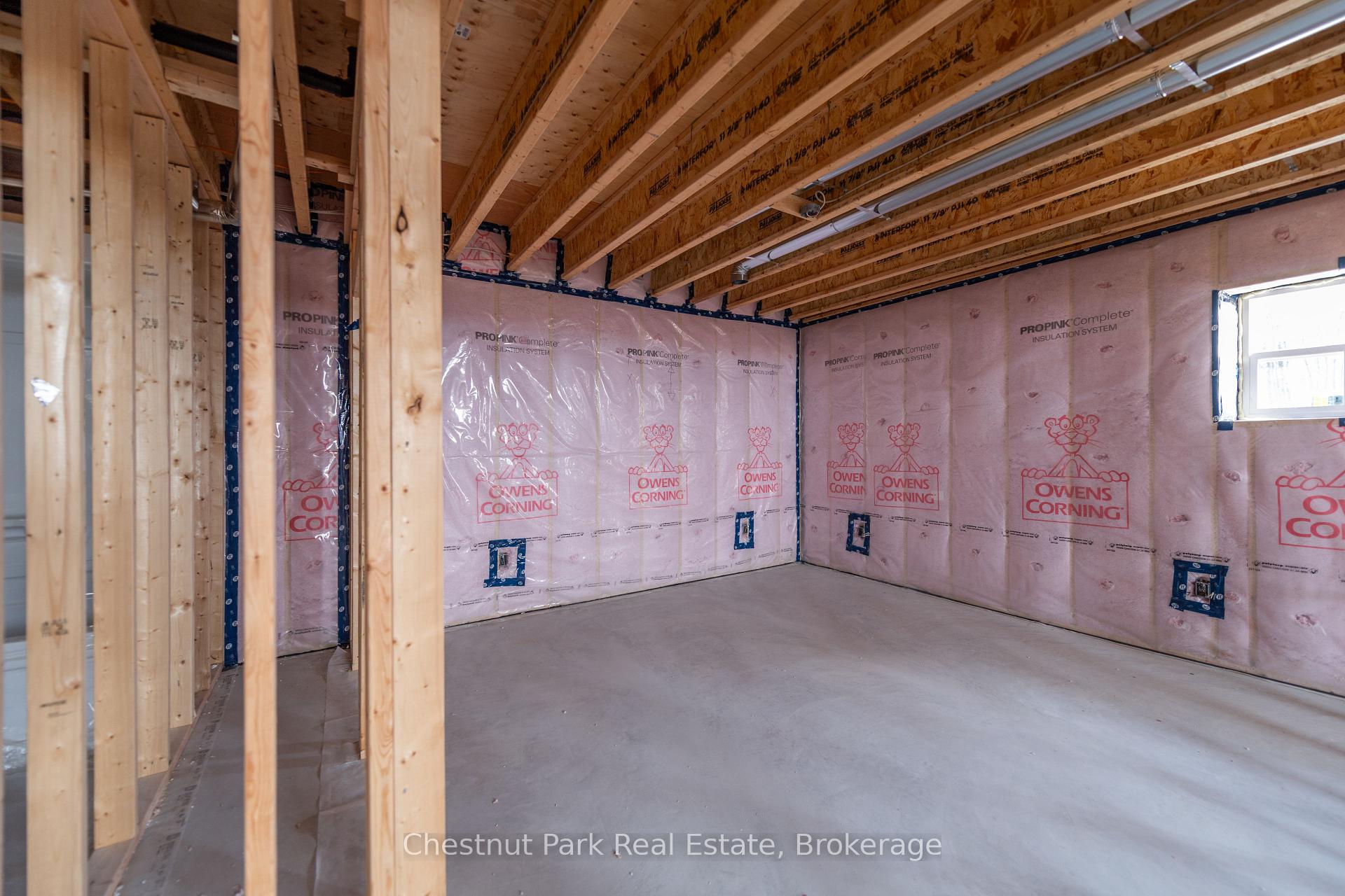 Photo 17 of 452 Surrey Drive, North Bay, Airport — HOMEH