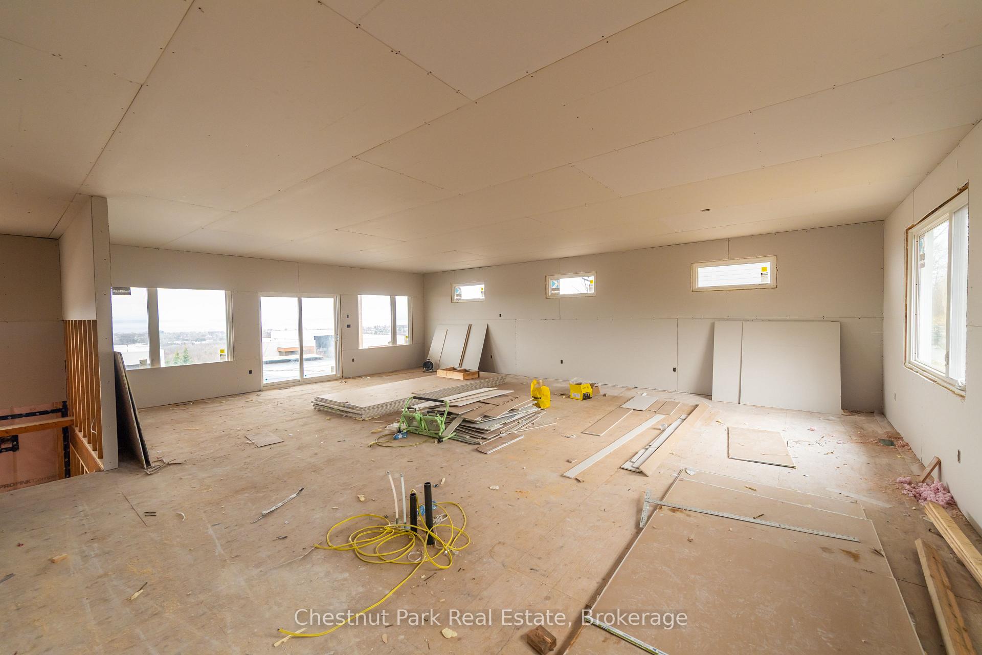 Photo 28 of 452 Surrey Drive, North Bay, Airport — HOMEH
