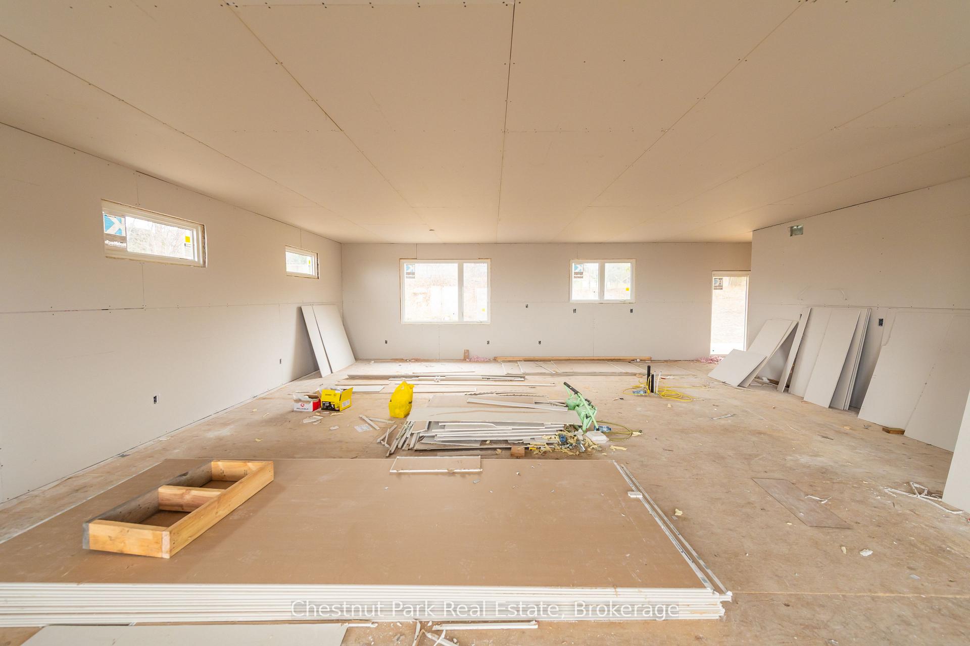 Photo 30 of 452 Surrey Drive, North Bay, Airport — HOMEH