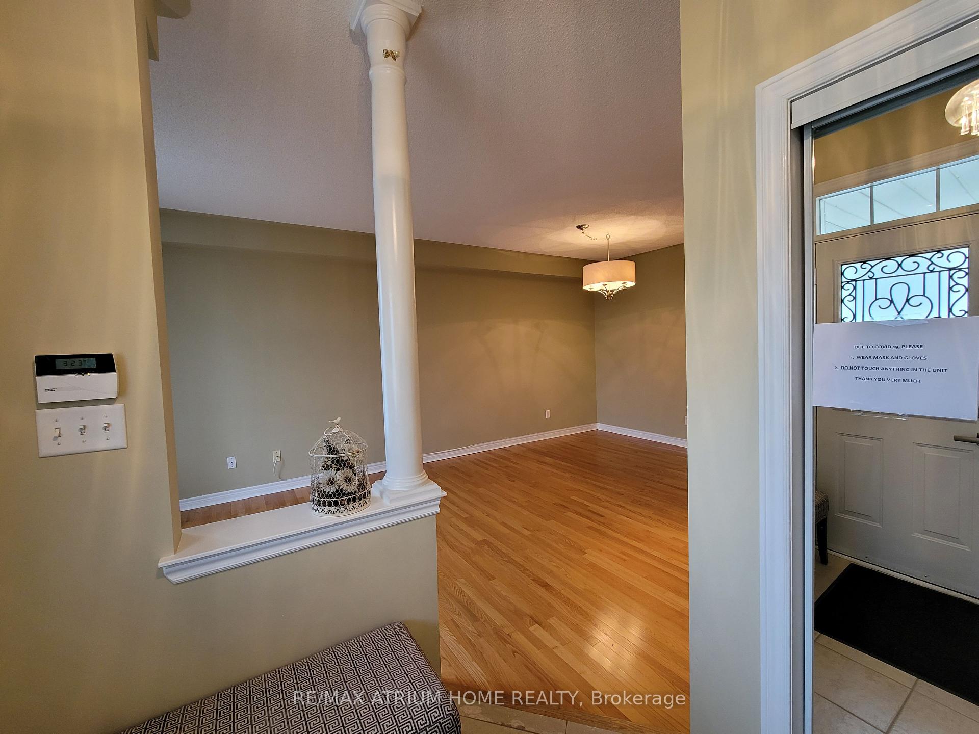Photo 4 of 99 Hazelton Avenue, Markham, Victoria Manor-Jennings Gate — HOMEH