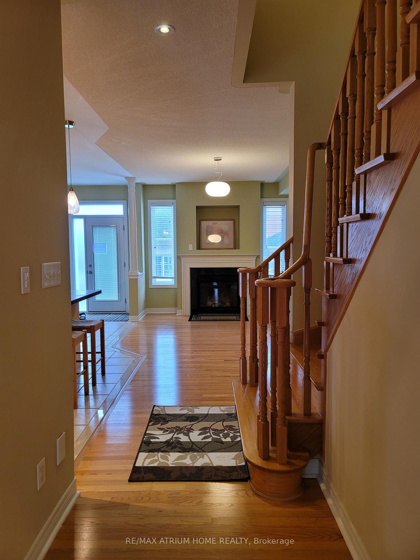 Photo 7 of 99 Hazelton Avenue, Markham, Victoria Manor-Jennings Gate — HOMEH