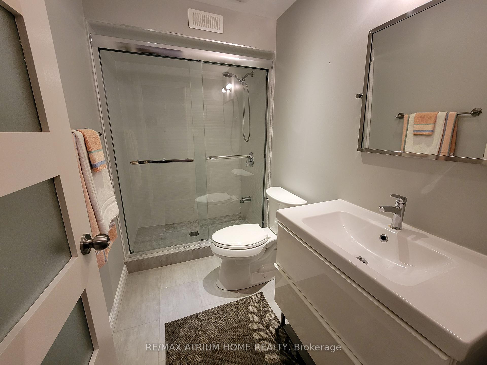 Photo 32 of 99 Hazelton Avenue, Markham, Victoria Manor-Jennings Gate — HOMEH