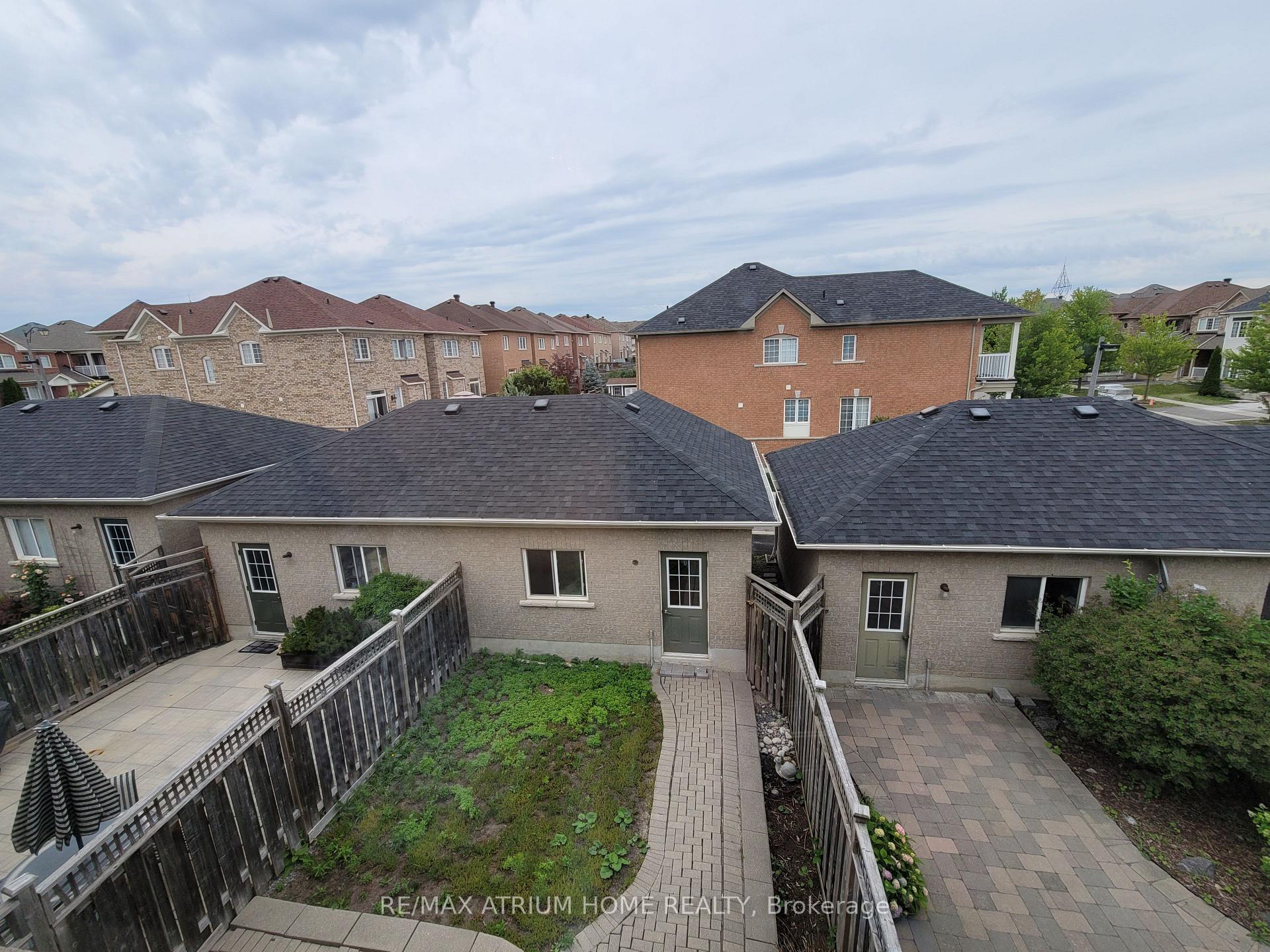 Photo 39 of 99 Hazelton Avenue, Markham, Victoria Manor-Jennings Gate — HOMEH