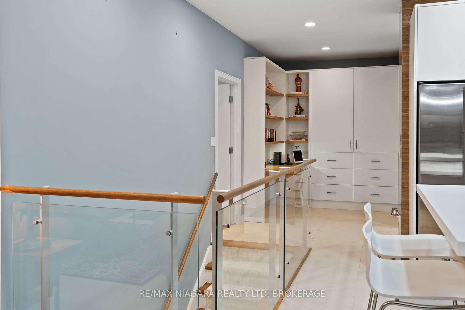 Photo 9 of 16 Timmsdale Crescent, Pelham, Fonthill — HOMEH
