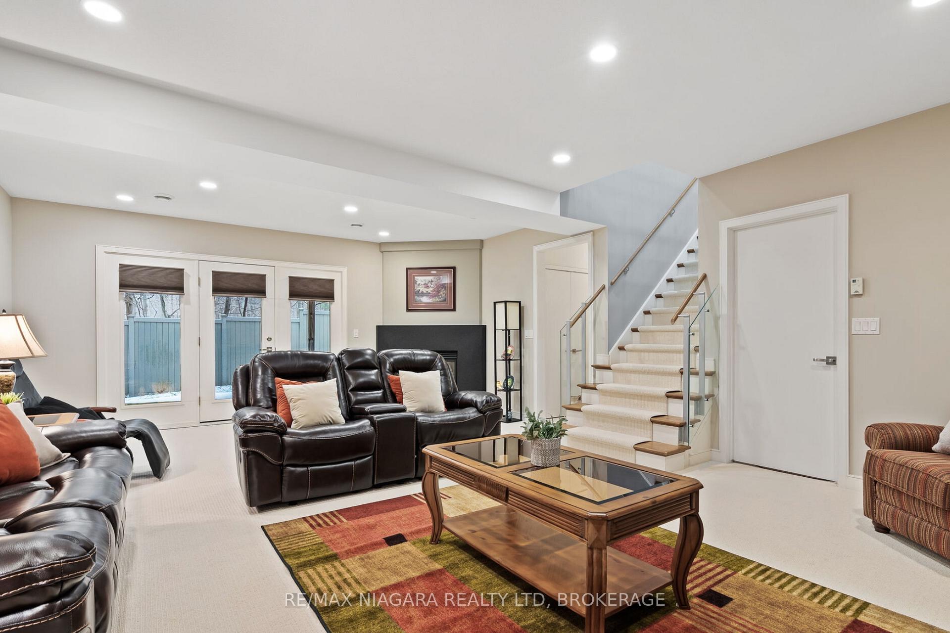 Photo 19 of 16 Timmsdale Crescent, Pelham, Fonthill — HOMEH