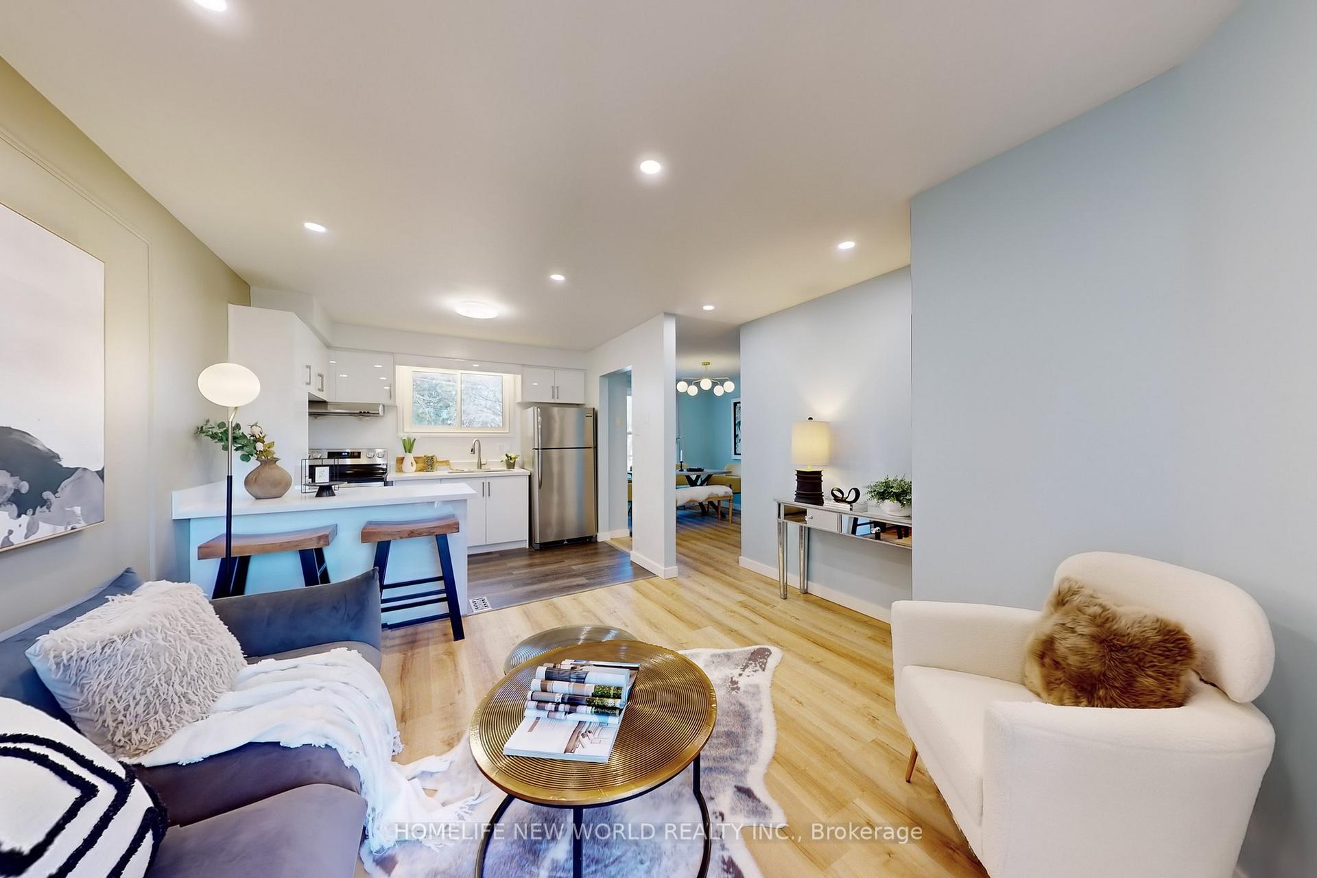Photo 7 of 285 Lorne Avenue, Newmarket, Central Newmarket — HOMEH