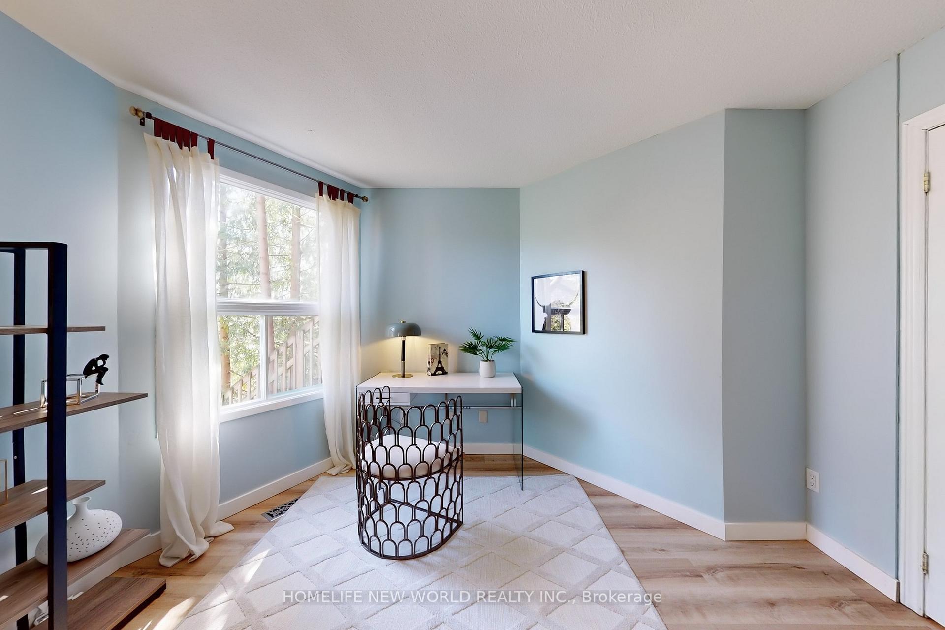Photo 14 of 285 Lorne Avenue, Newmarket, Central Newmarket — HOMEH