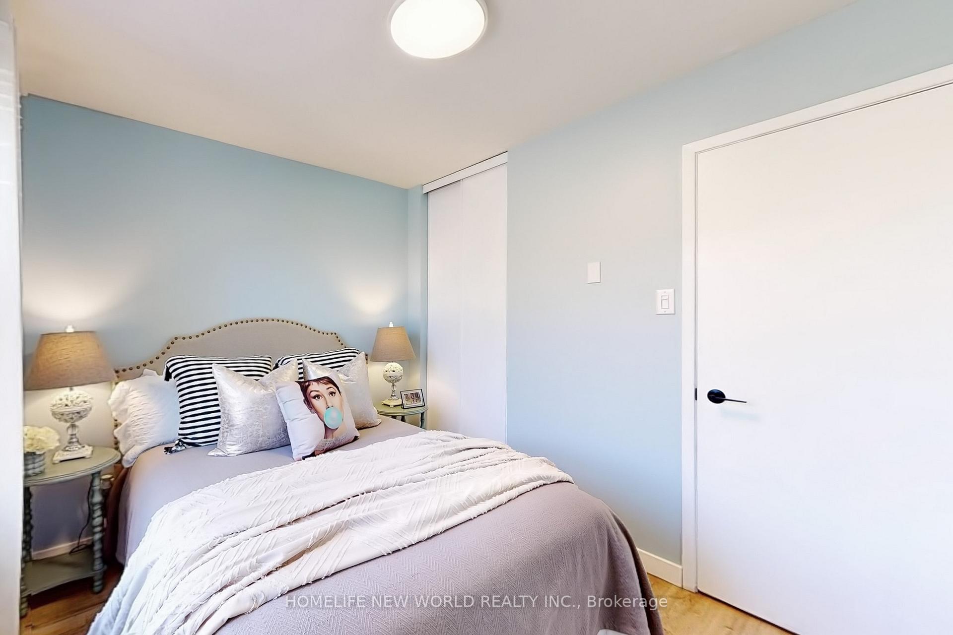Photo 26 of 285 Lorne Avenue, Newmarket, Central Newmarket — HOMEH