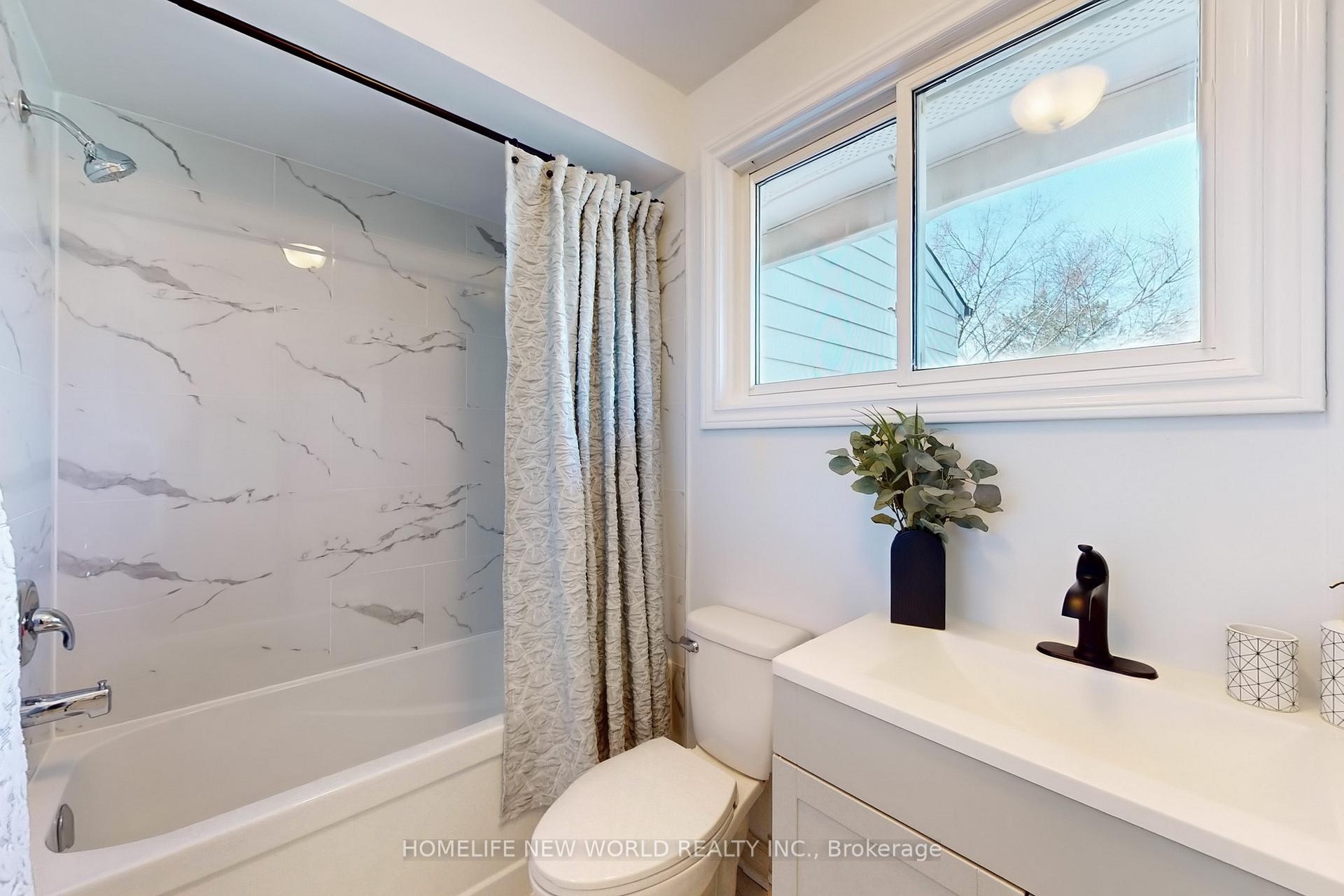 Photo 28 of 285 Lorne Avenue, Newmarket, Central Newmarket — HOMEH