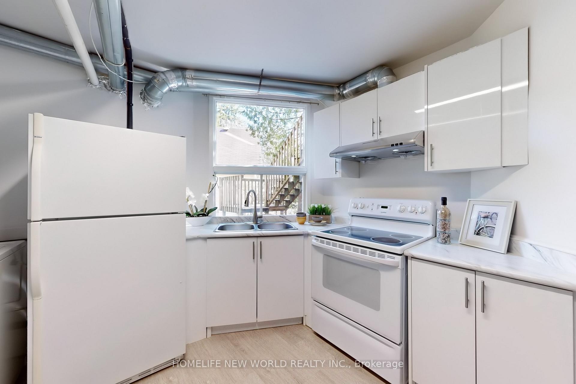 Photo 38 of 285 Lorne Avenue, Newmarket, Central Newmarket — HOMEH