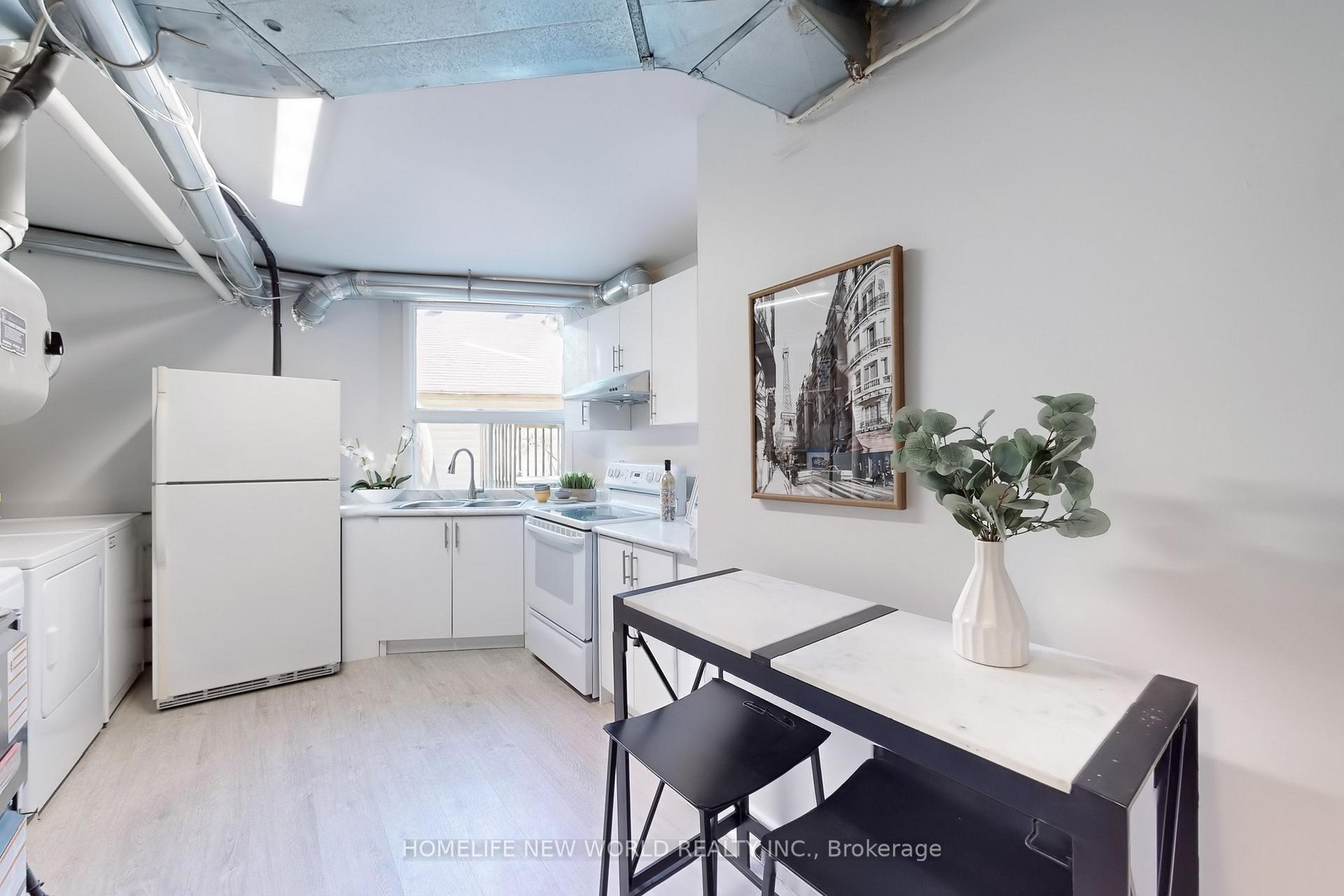 Photo 41 of 285 Lorne Avenue, Newmarket, Central Newmarket — HOMEH