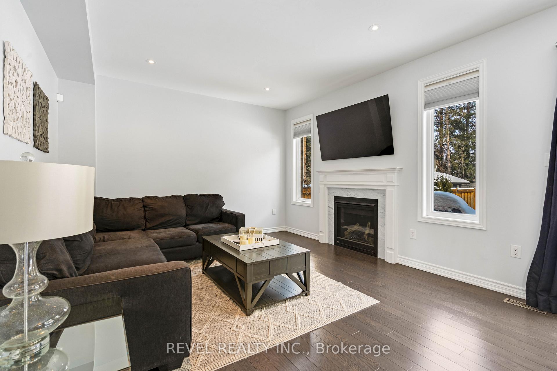 Photo 9 of 166 Mcgahey Street, New Tecumseth, Tottenham — HOMEH