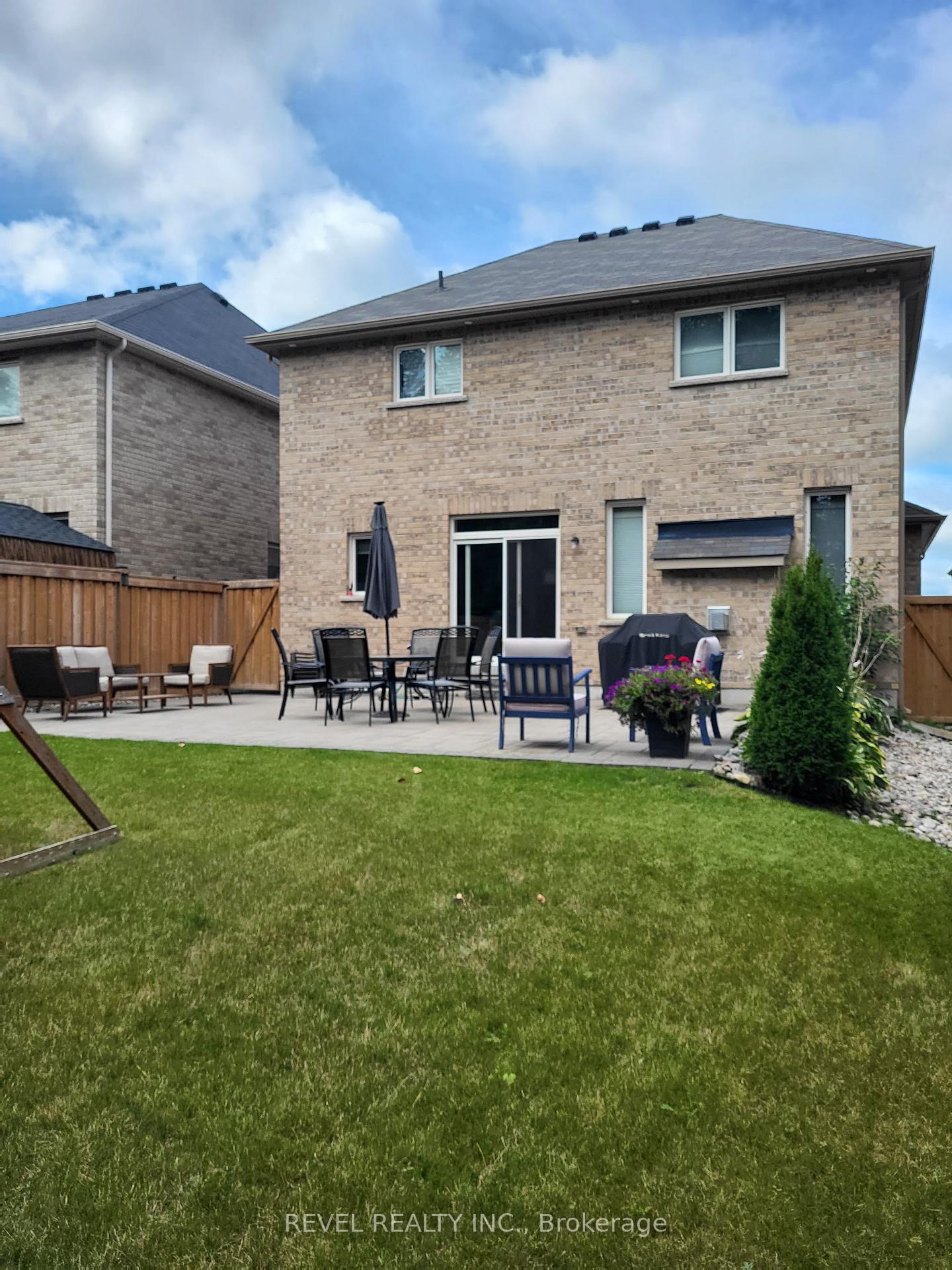 Photo 39 of 166 Mcgahey Street, New Tecumseth, Tottenham — HOMEH