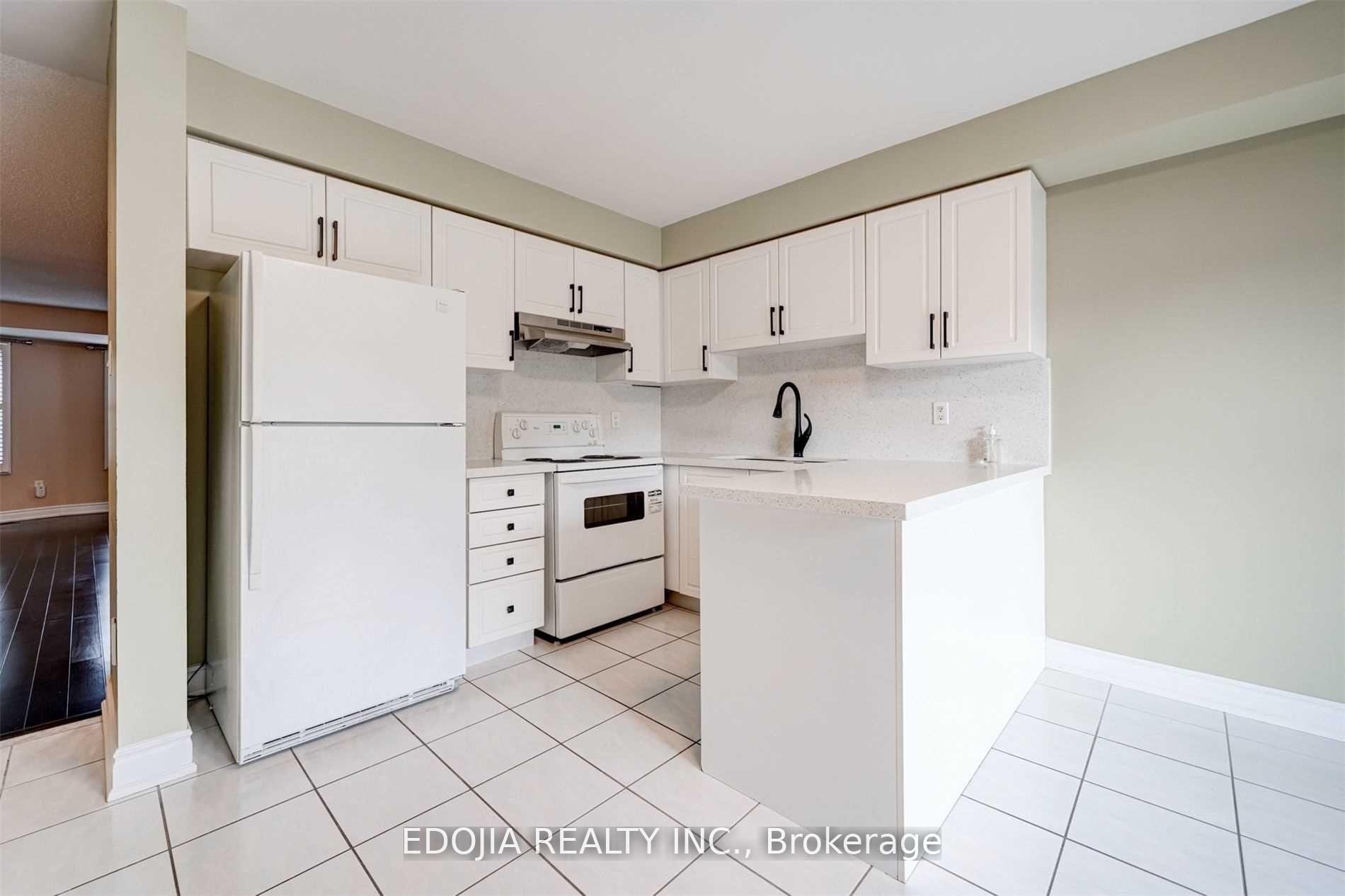 Photo 8 of 74 James Scott Road, Markham, Vinegar Hill — HOMEH