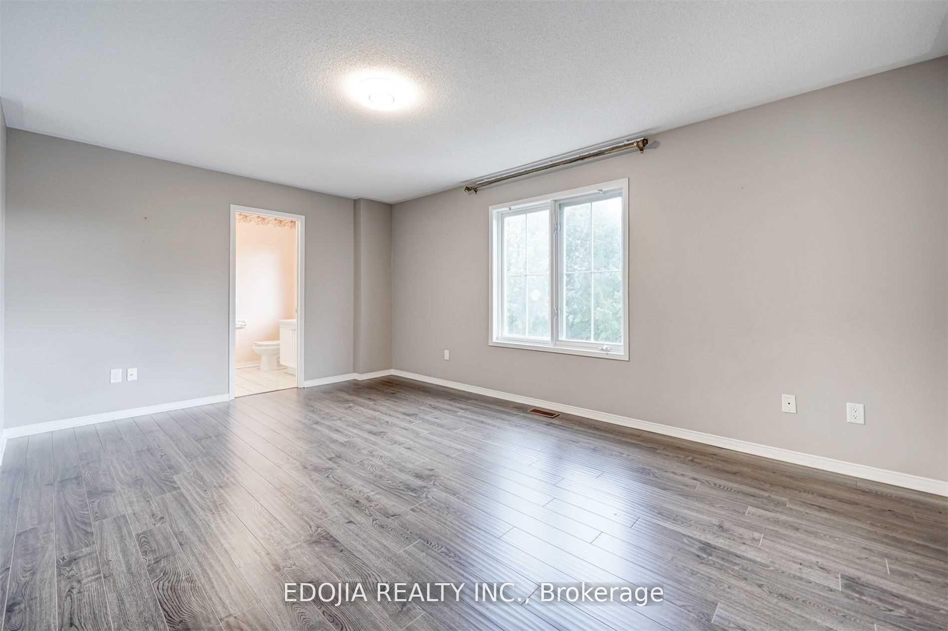 Photo 11 of 74 James Scott Road, Markham, Vinegar Hill — HOMEH