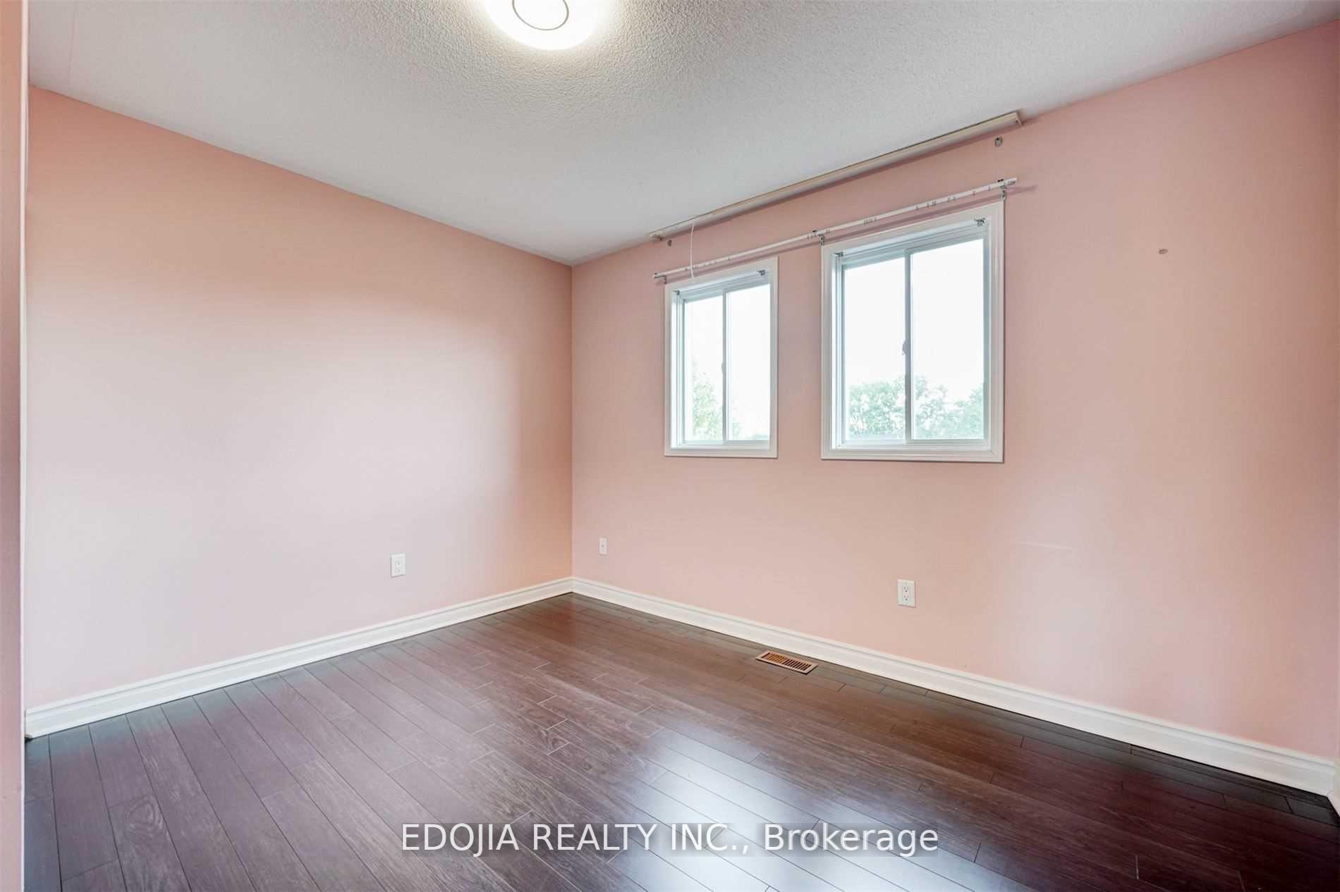 Photo 16 of 74 James Scott Road, Markham, Vinegar Hill — HOMEH
