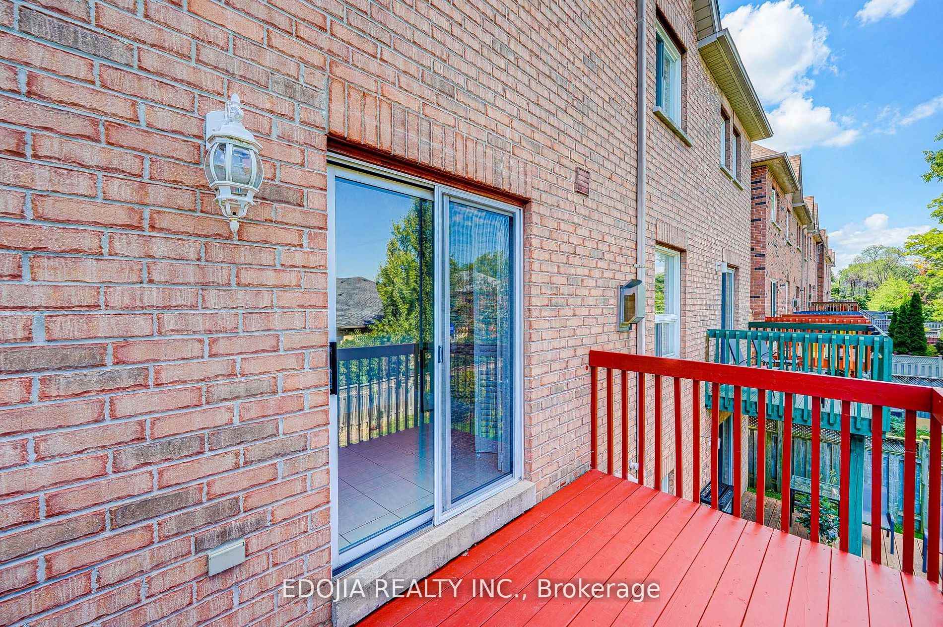 Photo 21 of 74 James Scott Road, Markham, Vinegar Hill — HOMEH