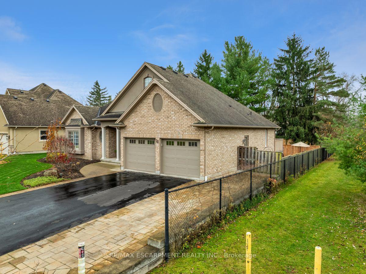 Photo 3 of 22 Martha Court, Pelham, Fenwick — HOMEH