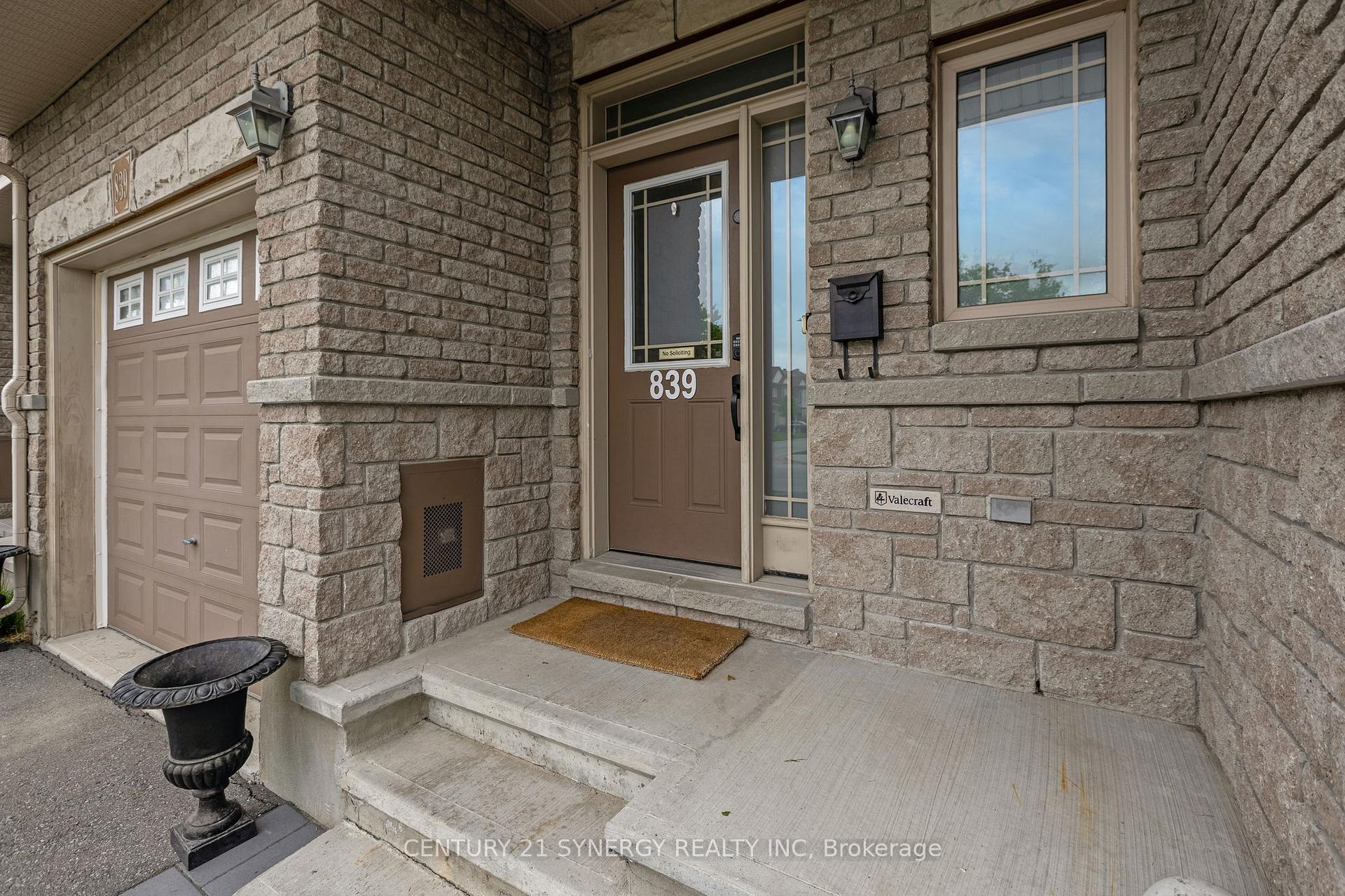 Photo 4 of 839 Percifor Way, Ottawa, Mer Bleue/Bradley Estates/Anderson Park — HOMEH