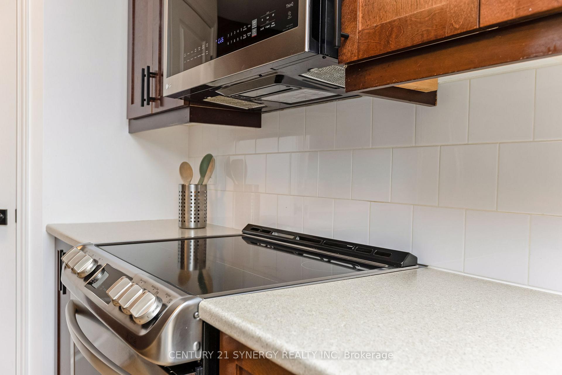Photo 17 of 839 Percifor Way, Ottawa, Mer Bleue/Bradley Estates/Anderson Park — HOMEH