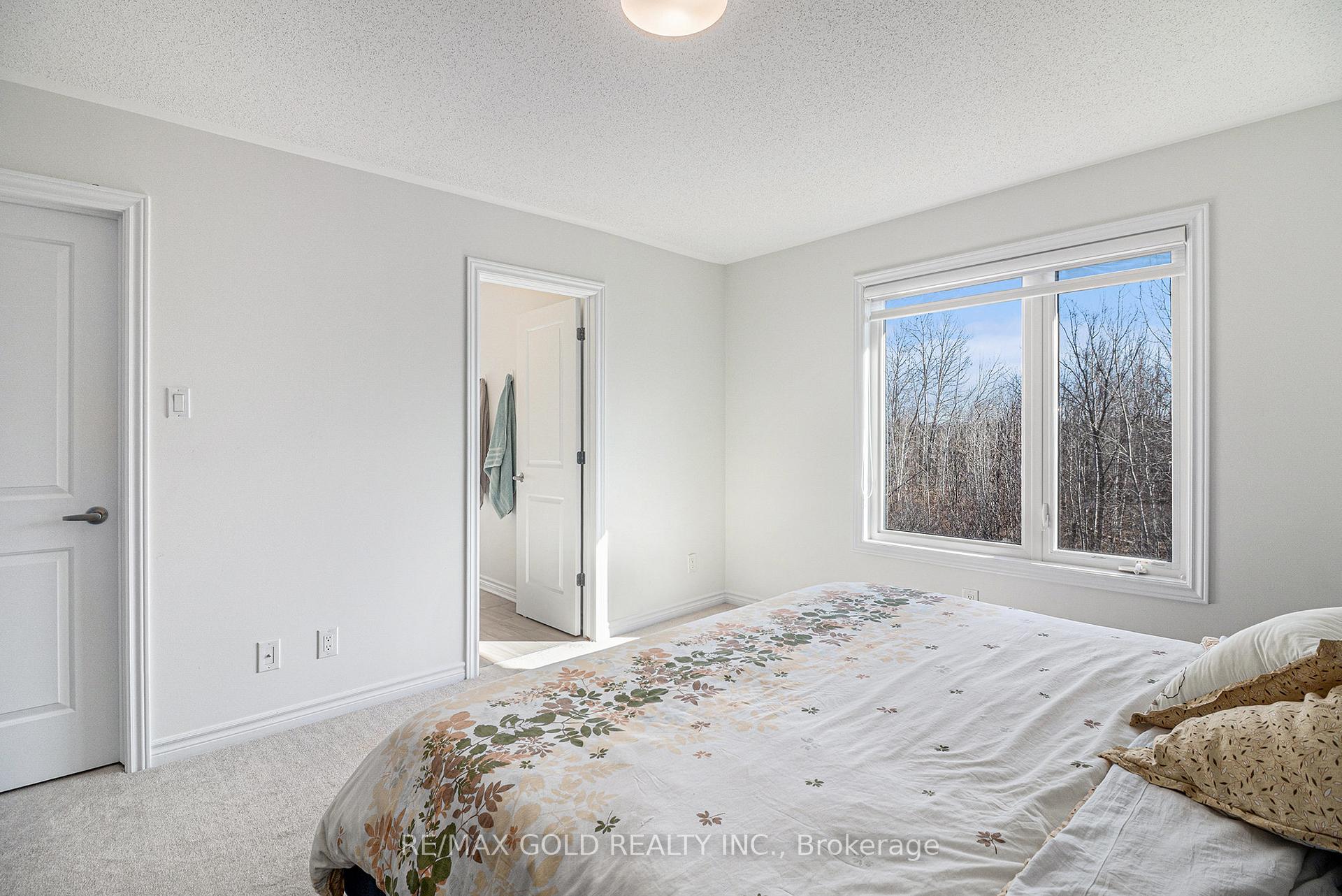 Photo 16 of 647 Persimmon Way, Ottawa, Chapel Hill South - Orleans Village — HOMEH