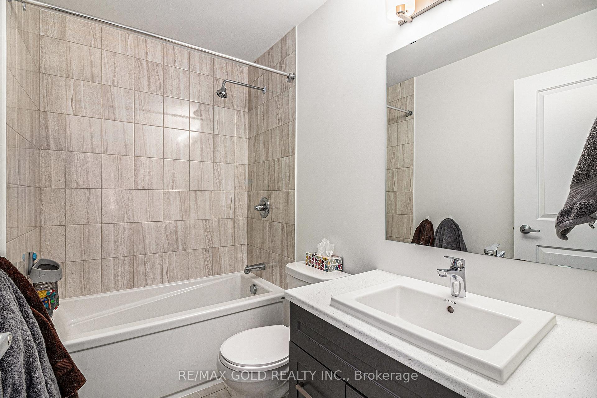 Photo 20 of 647 Persimmon Way, Ottawa, Chapel Hill South - Orleans Village — HOMEH