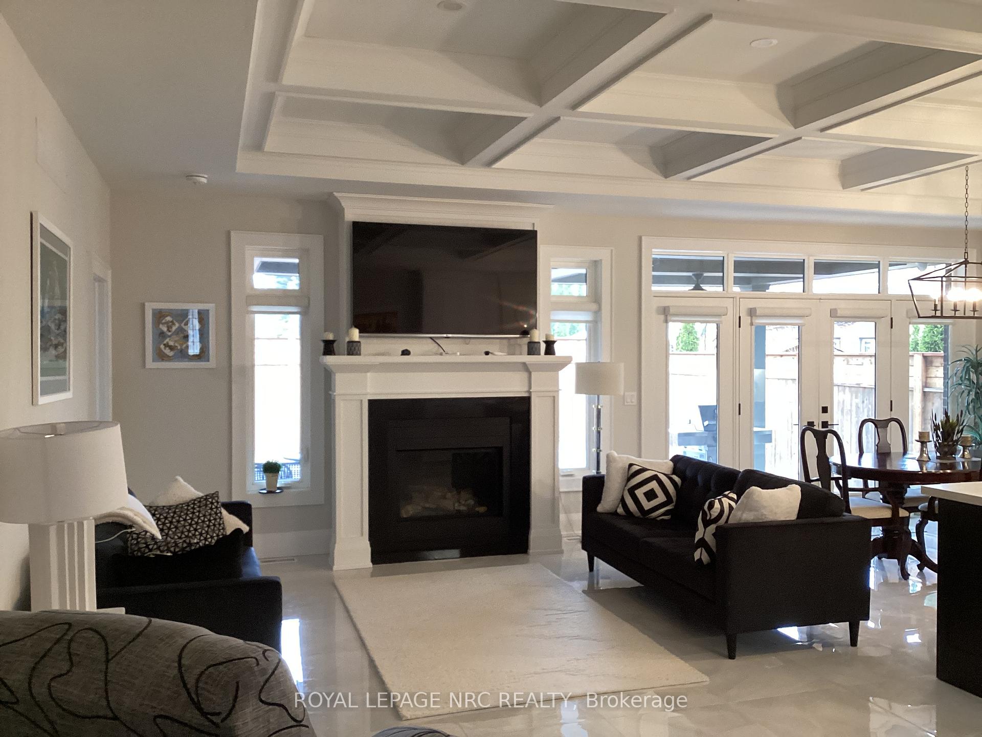 Photo 10 of 1156 Line Avenue, Pelham, Fonthill — HOMEH
