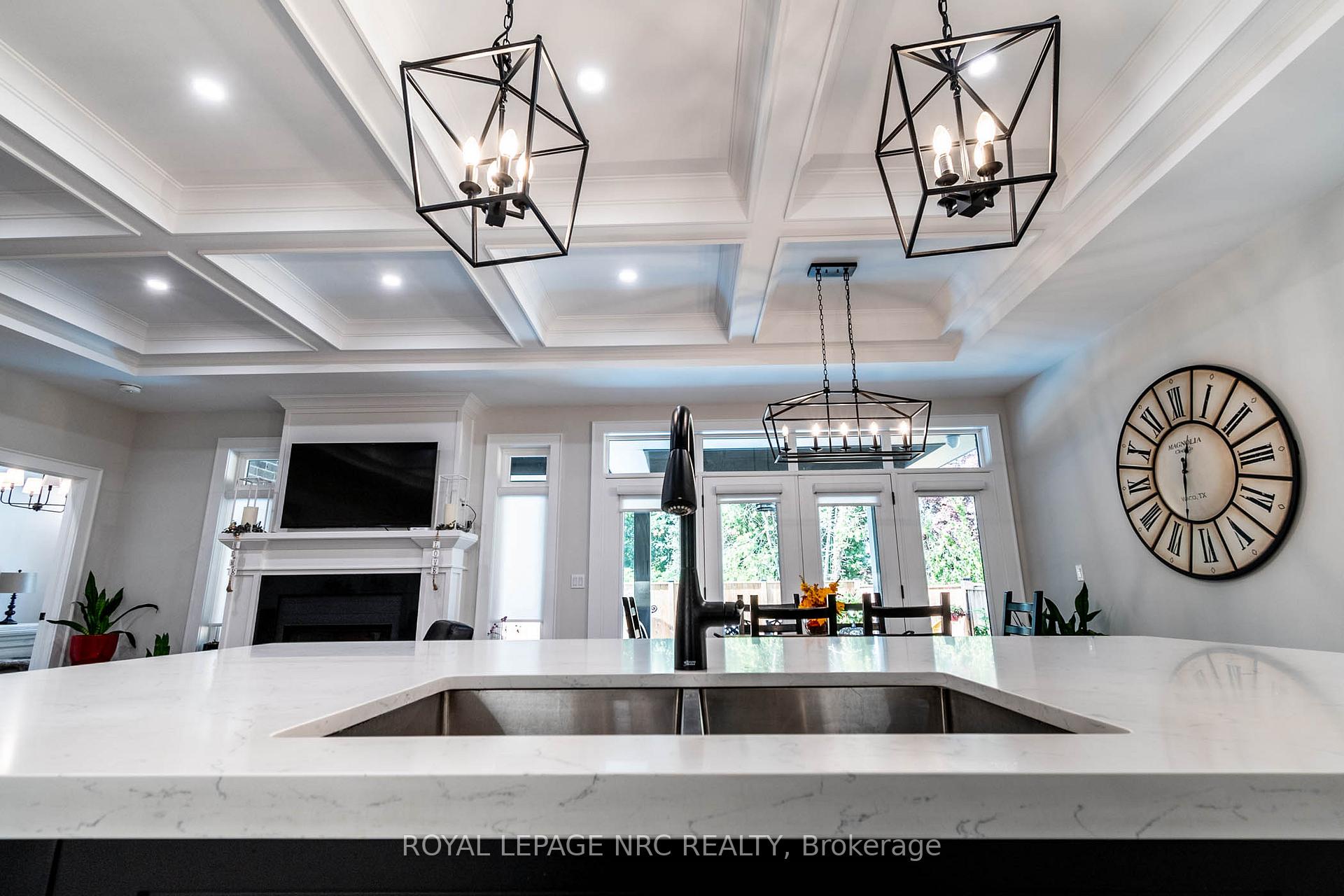Photo 18 of 1156 Line Avenue, Pelham, Fonthill — HOMEH