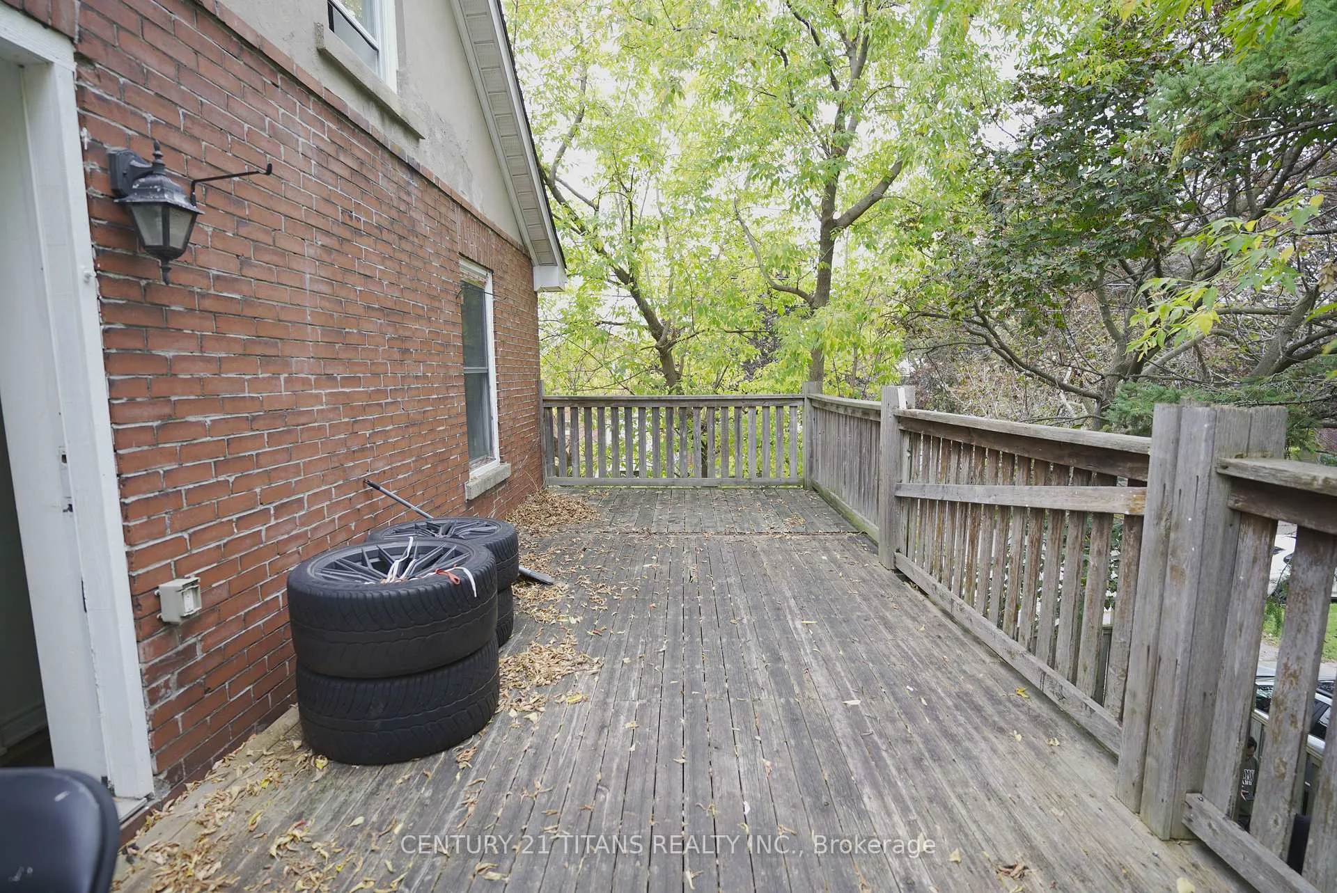 Photo 9 of 115 ritson Road S, Oshawa, Central — HOMEH