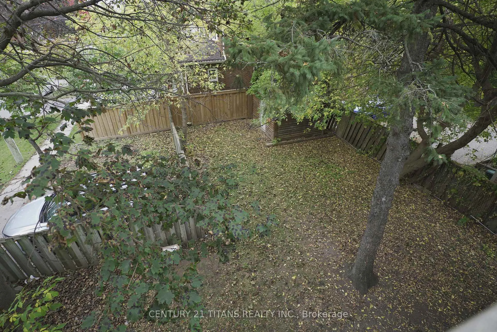 Photo 10 of 115 ritson Road S, Oshawa, Central — HOMEH