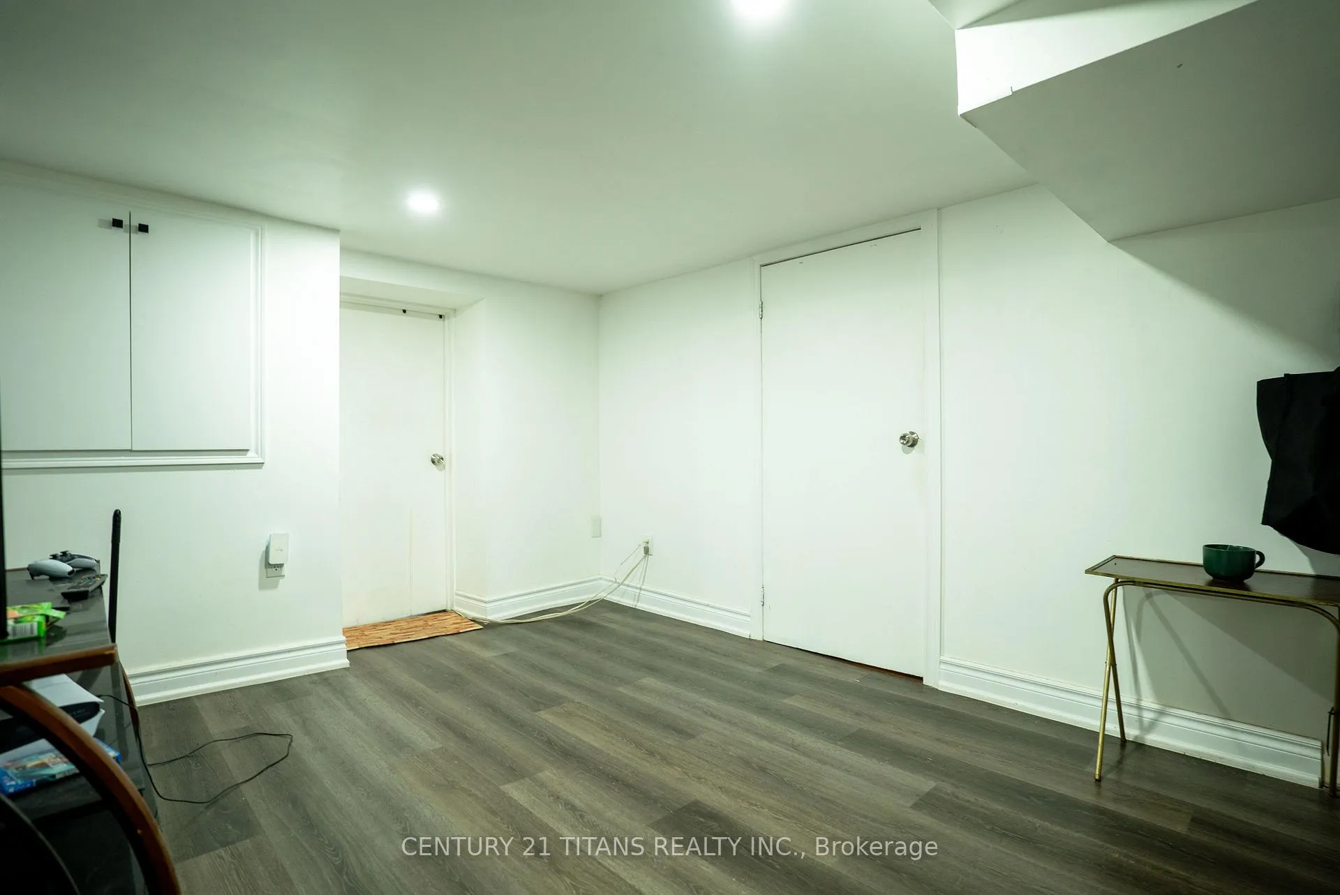 Photo 22 of 115 ritson Road S, Oshawa, Central — HOMEH