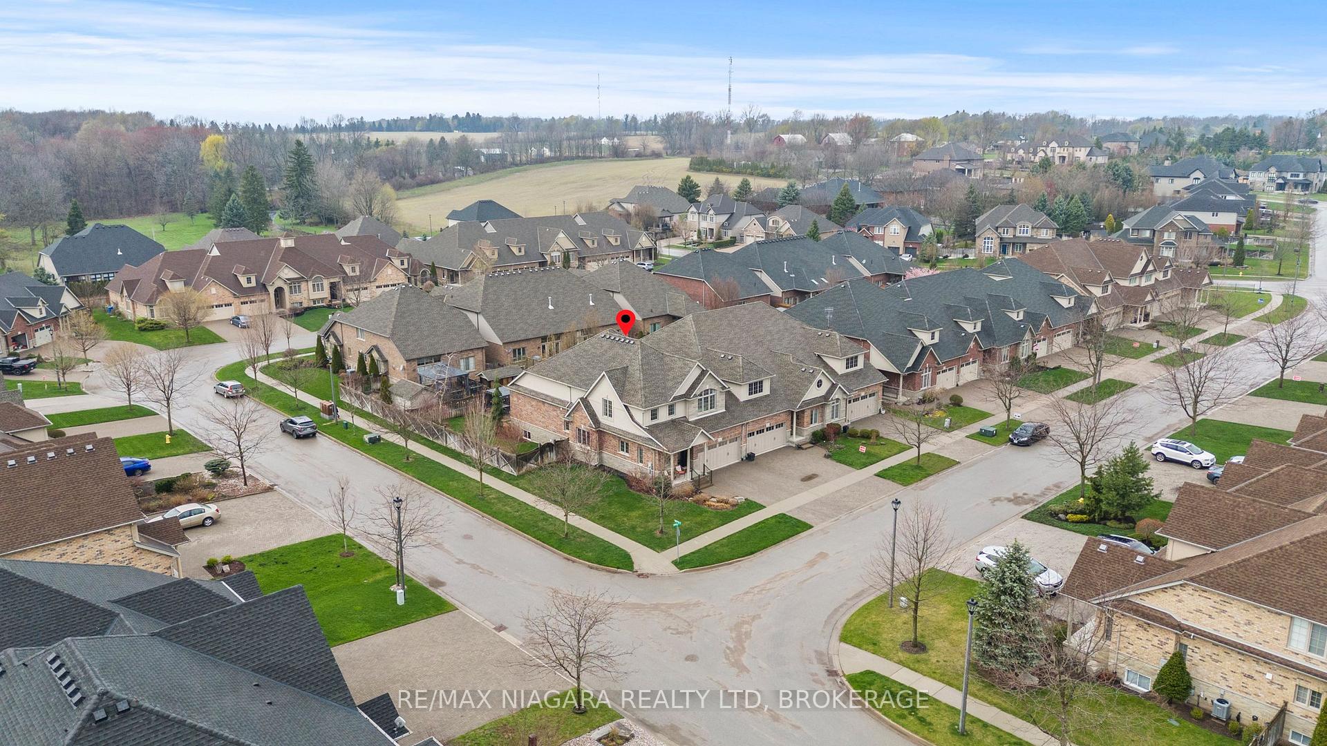 Photo 16 of 2 Buckley Terrace, Pelham, Fonthill — HOMEH