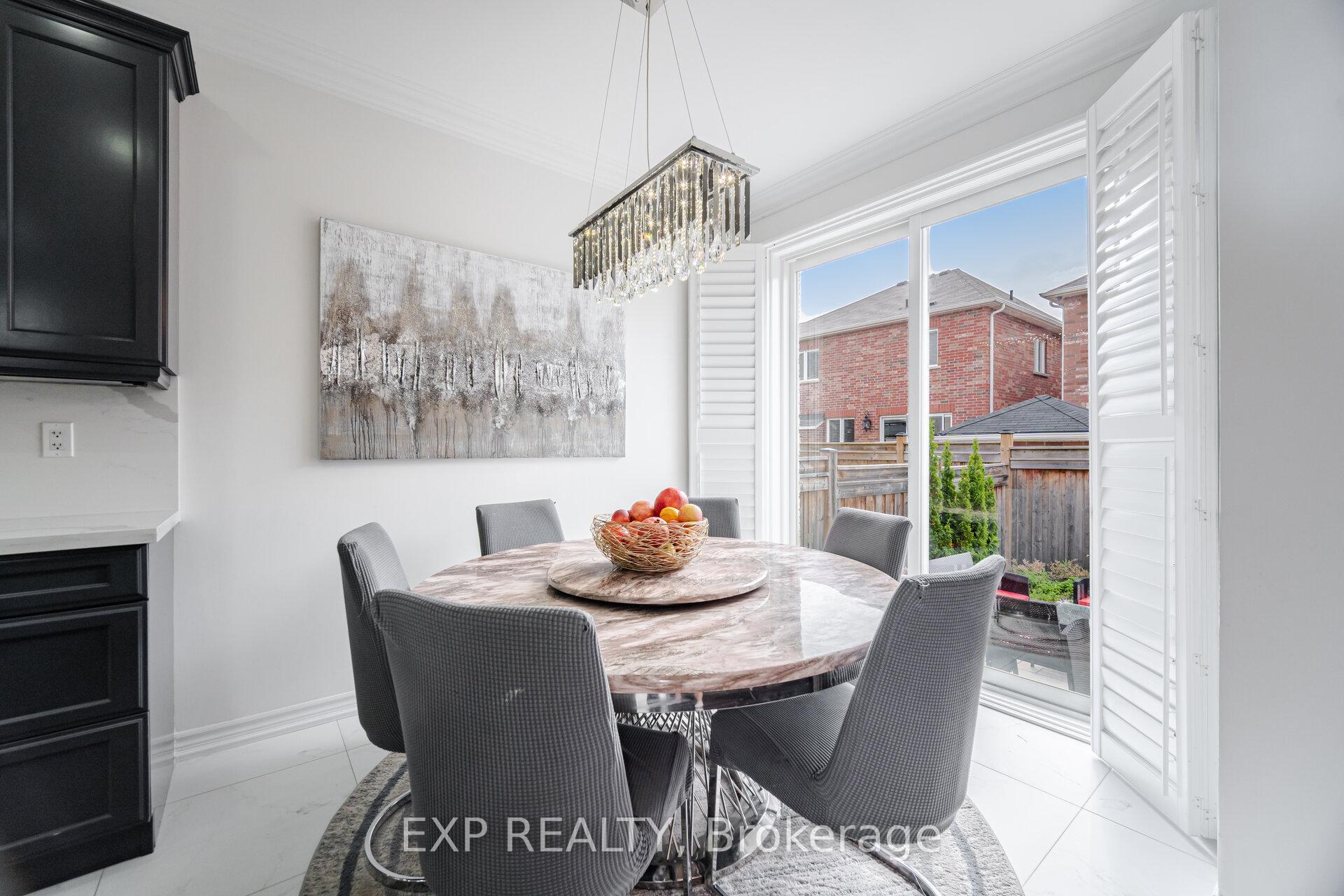 Photo 10 of 1357 Orr Terrace, Milton, Ford — HOMEH